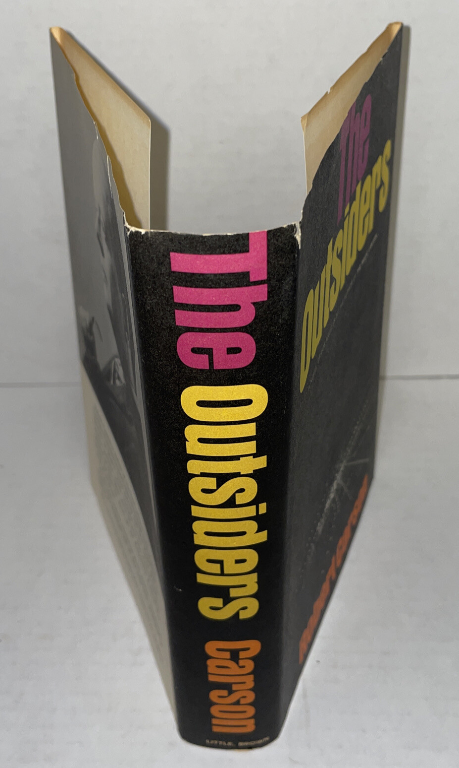 MINT~ THE OUTSIDERS Robert Carson 1966 HCDJ BCE 1st Ed (A5)