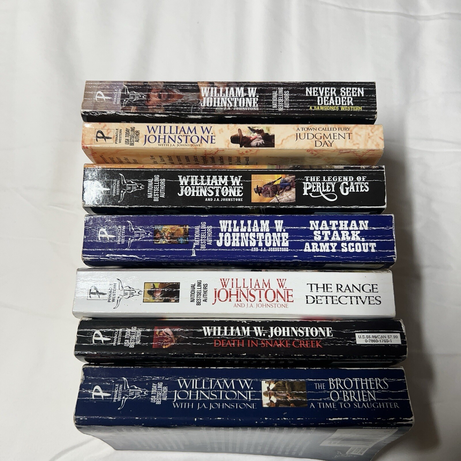 Lot of 20 William W. Johnstone Western Paperback Books Multiple Titles Reading