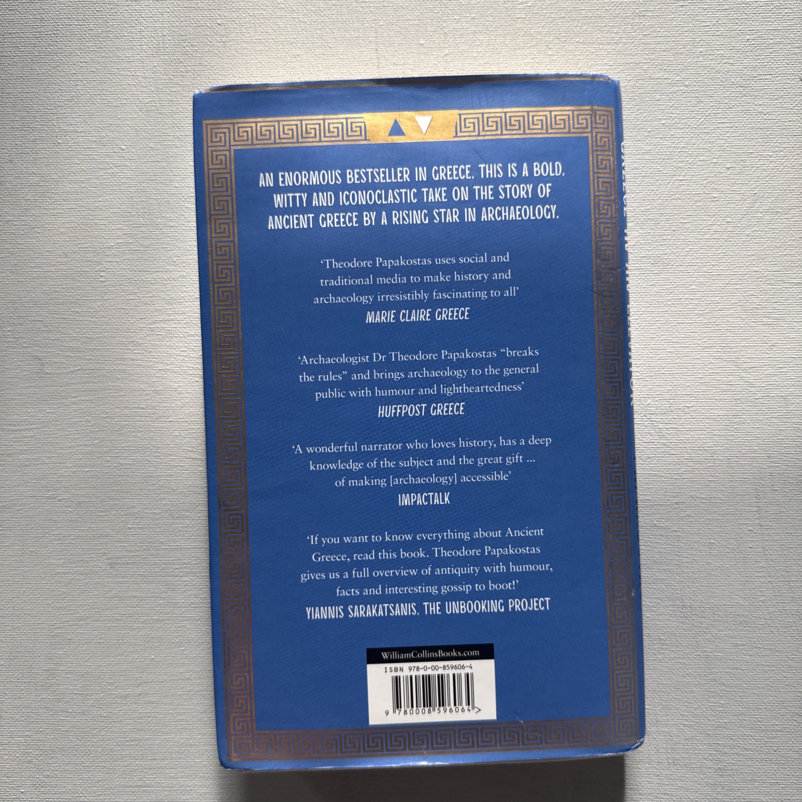 How to Fit All of Ancient Greece in an Eleva… by Papakostas, Theodore Hardback