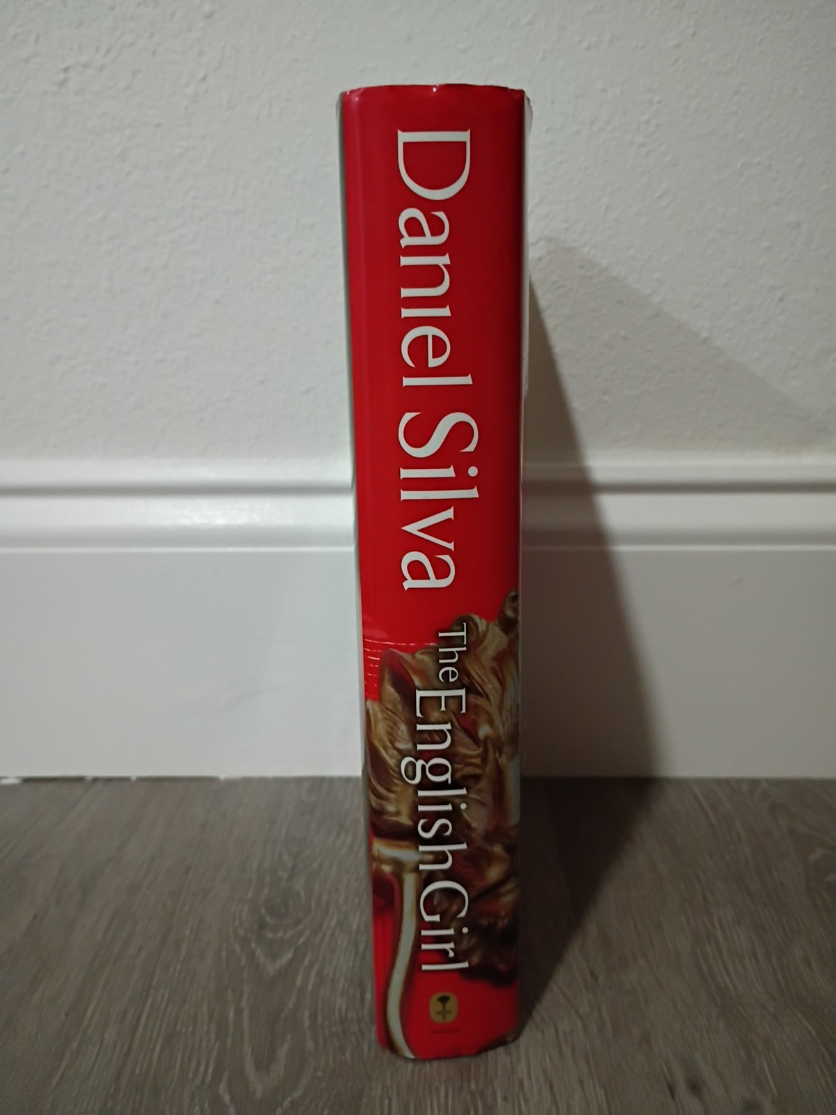 A Novel By Dan Silva:**SIGNED COPY** THE ENGLISH GIRL DANIEL SILVA FIRST EDITION