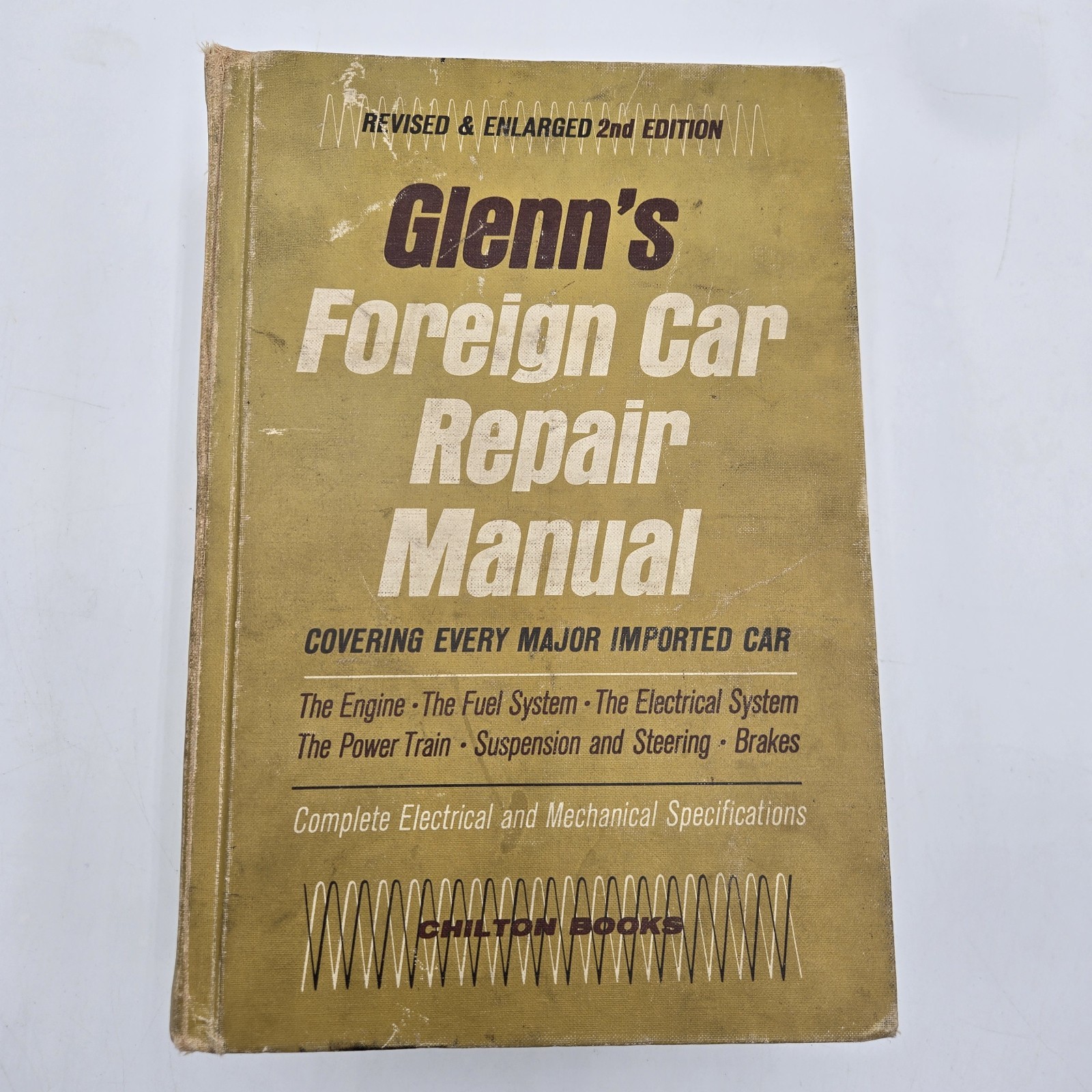 Glenn&rsquo;s Foreign Car Repair Manual – Chilton Books – Hardcover 1,280 Pages