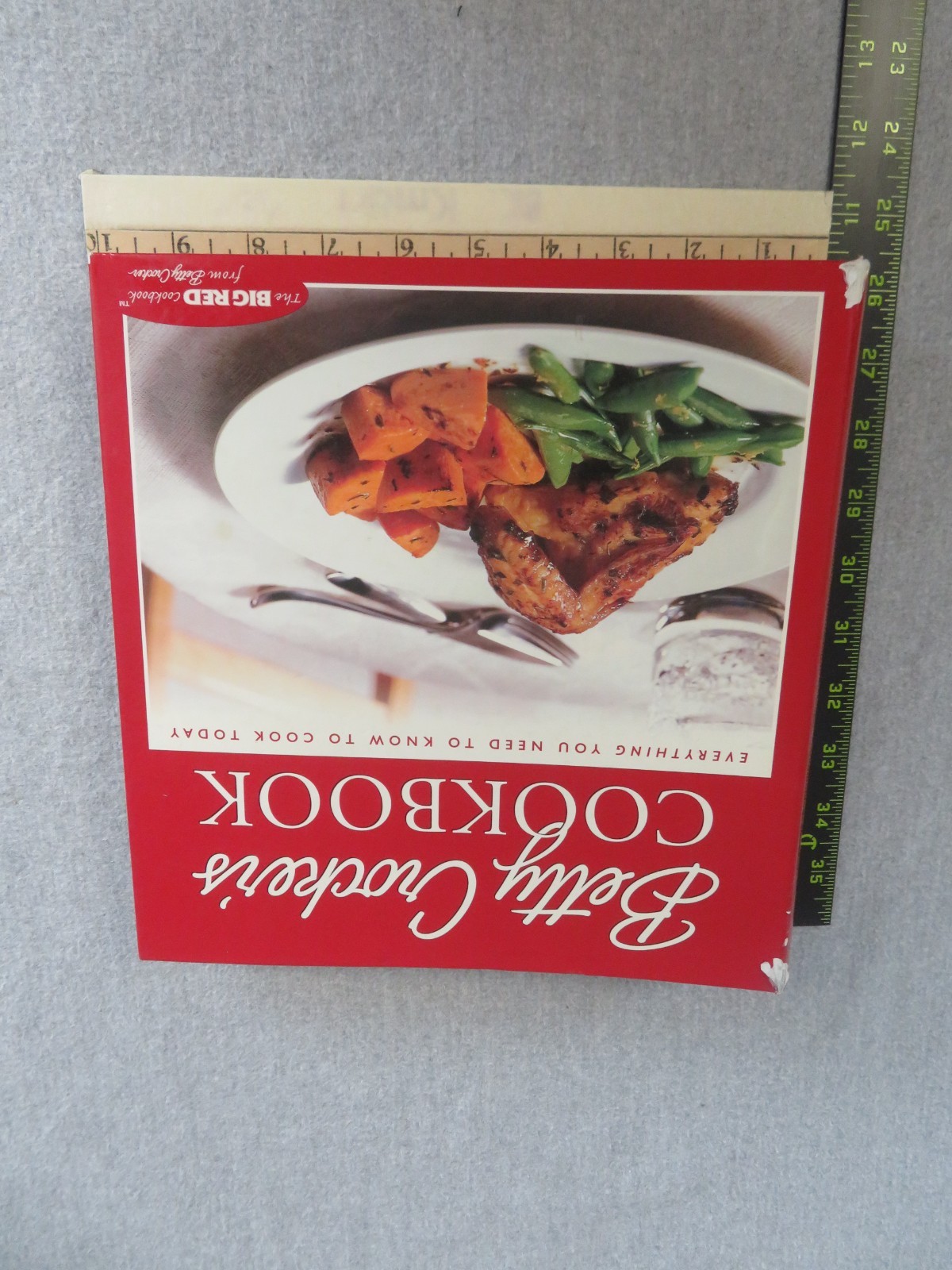 Betty Crocker&rsquo;s Cookbook 3 Ring Binder Index Tabs 576 Pages