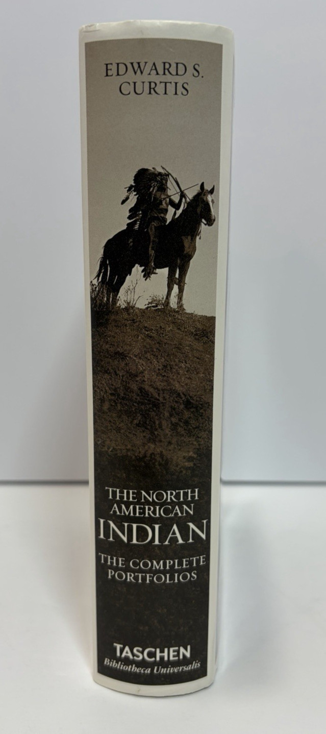 2020 « The North American Indian: The Complete Portfolios » by Edward S. Curtis