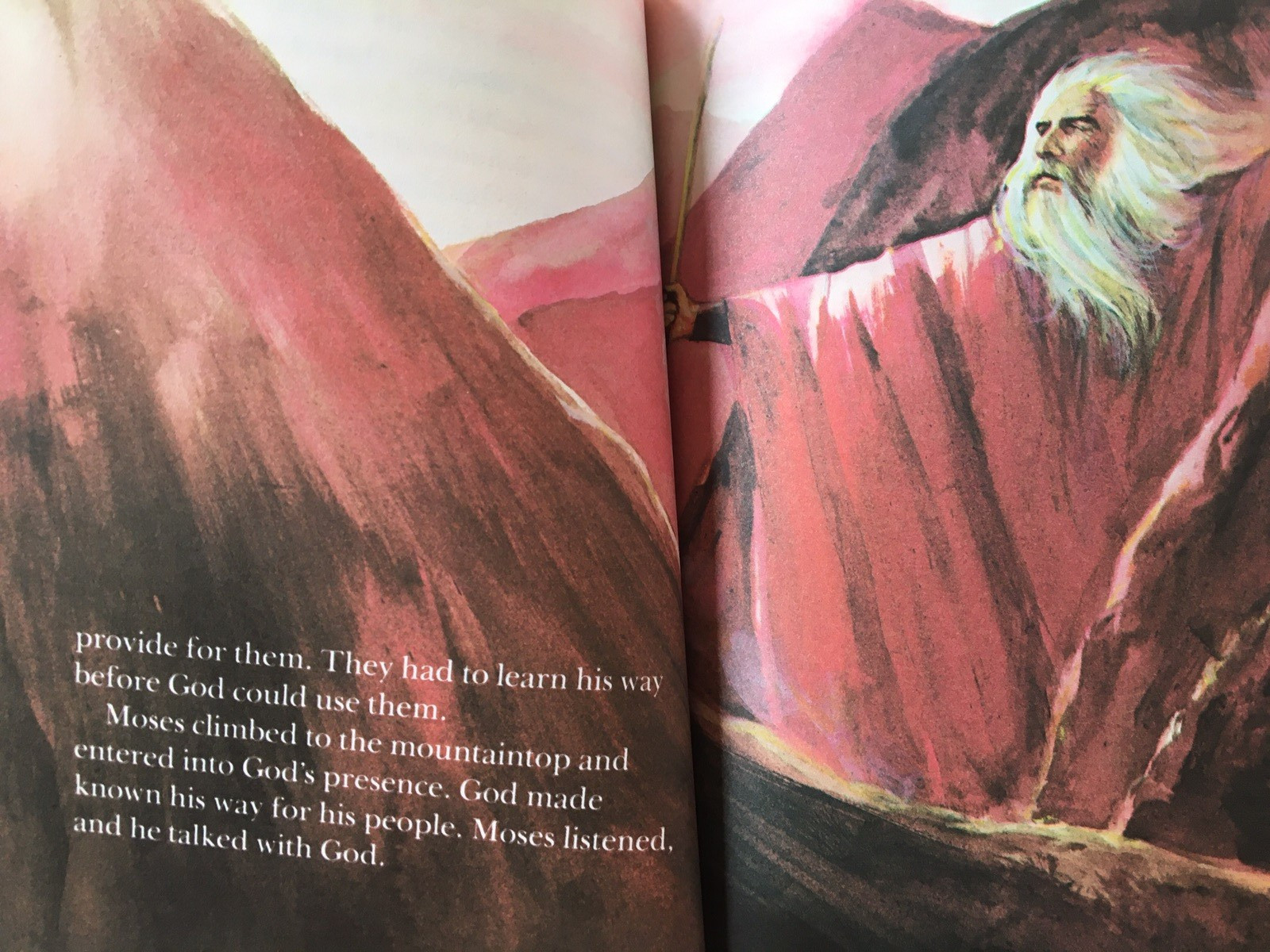 MOSES GOD&rsquo;S HELPER BIBLEARN SERIES HARDCOVER BOOK BY WILLIAM YOUNG VERY GOOD