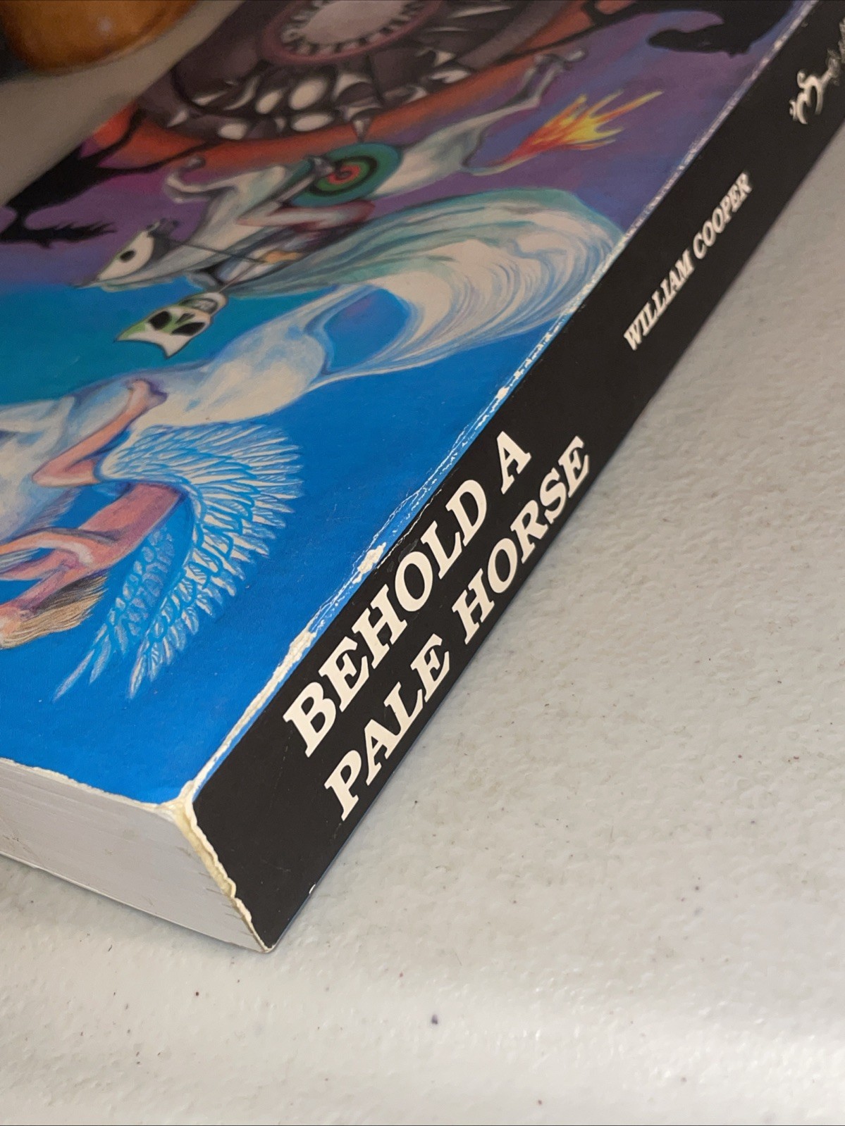 Behold a Pale Horse William Cooper 1991 UNREVISED 500p Protocols of Zion CFR NWO