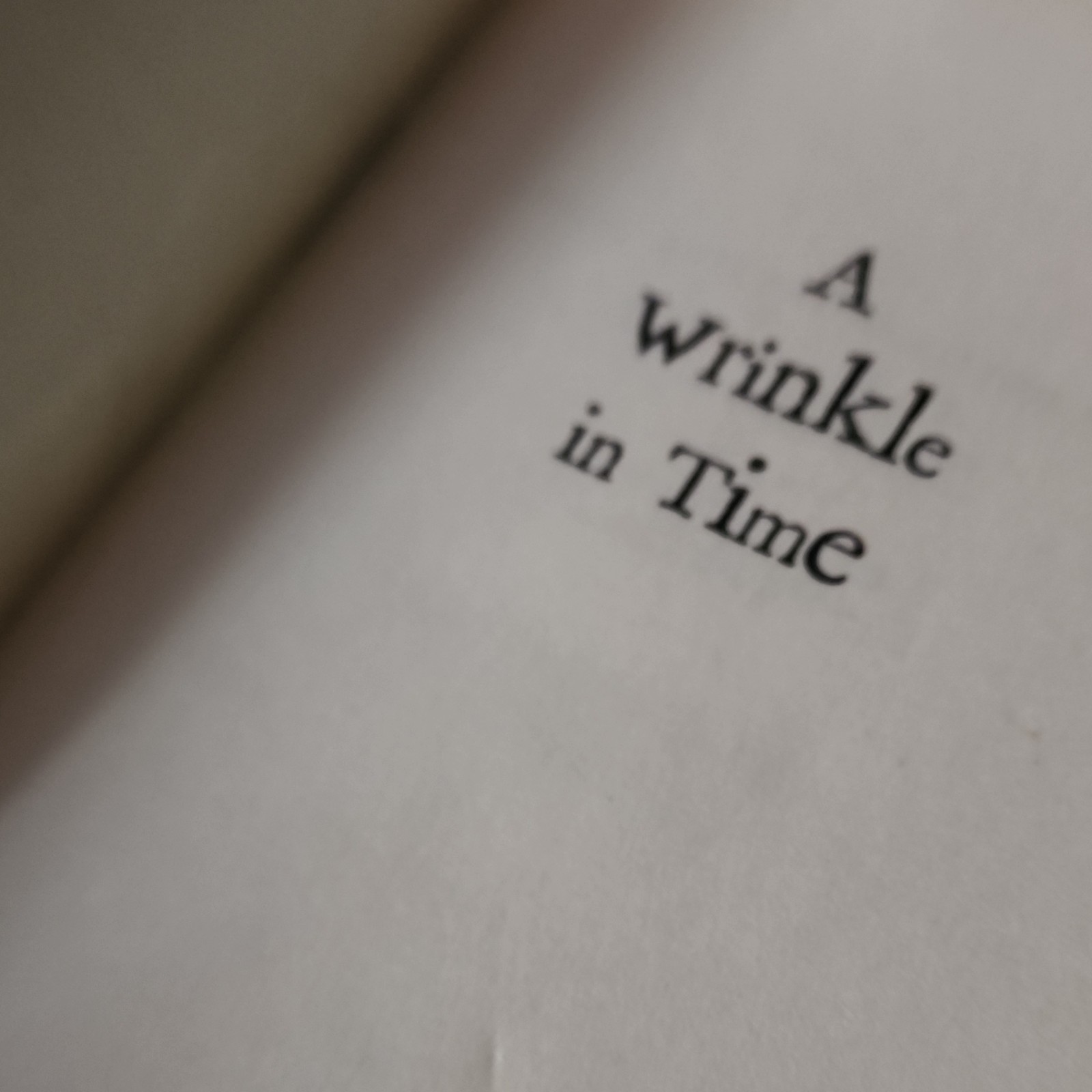 Square Fish A Wrinkle in Time Quintet Madeleine L&rsquo;Engle Perfect 2007 Time Travel