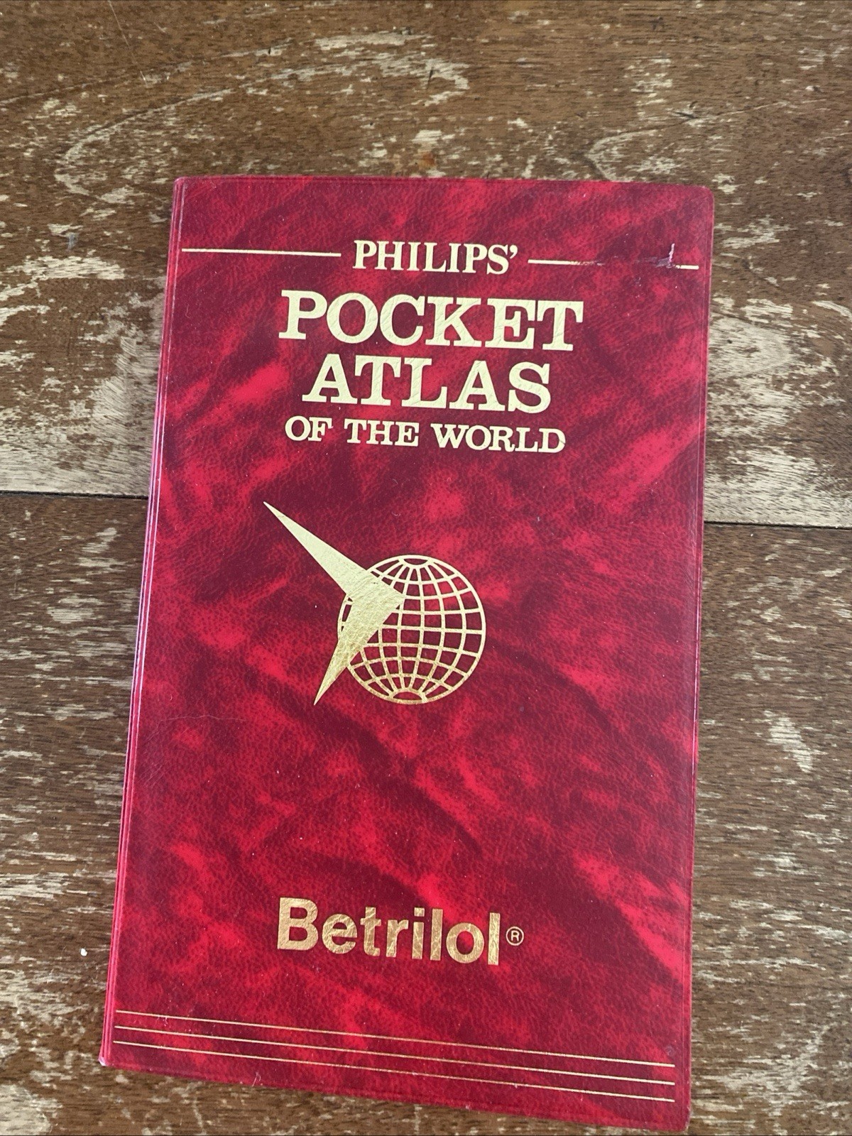 1985 Philips Pocket Atlas Of The World W/Betrilol Angina Med Stamp And Ad