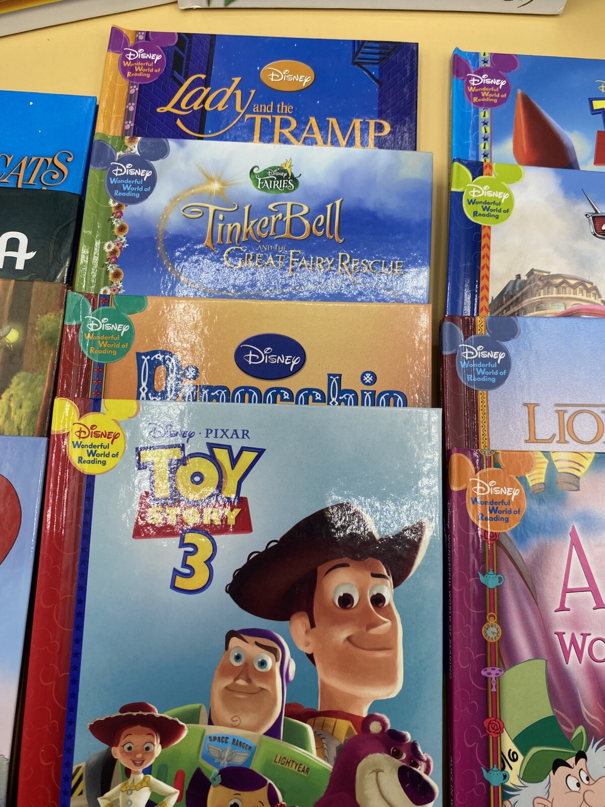 2010&rsquo;s Disney&rsquo;s Wonderful World of Reading Lot 23 Hardcover Books