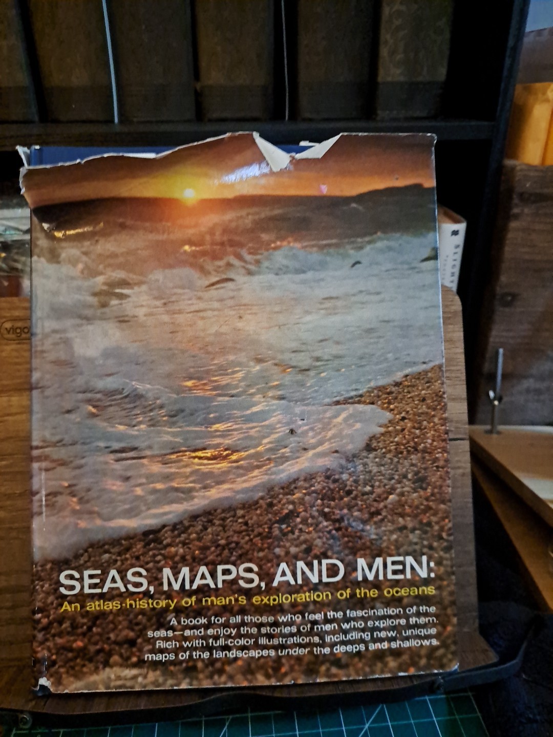 Seas,Maps,And Men Atlas-History of Man&rsquo;s Exploration of the Oceans Free ship
