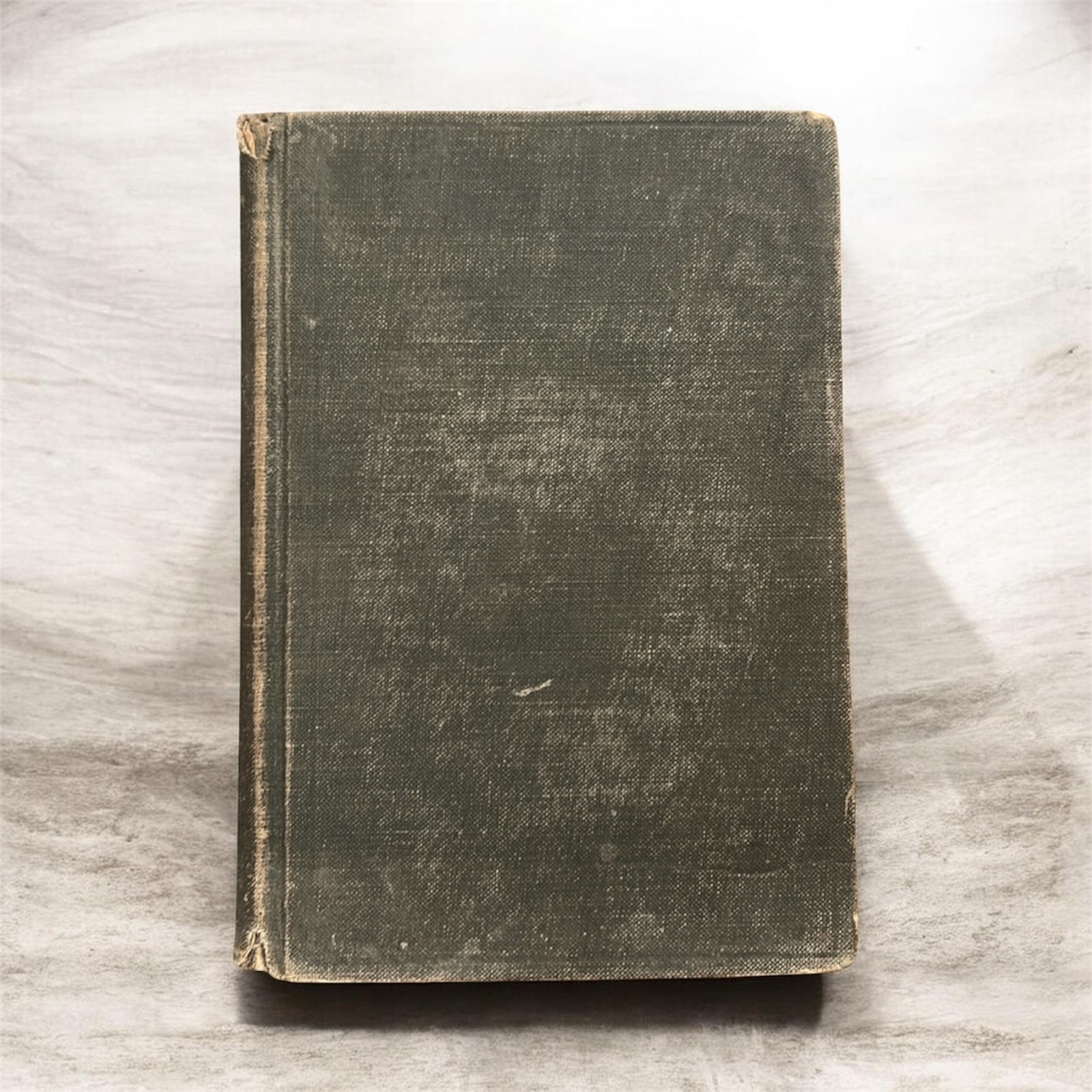 Antique Book « A Student&rsquo;s History of Education » 1926 HC Inscribed