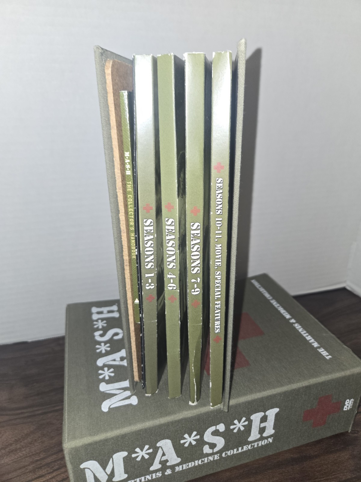 M*A*S*H Martinis & Medicine Collection DVD Box Set Collector&rsquo;s Edition