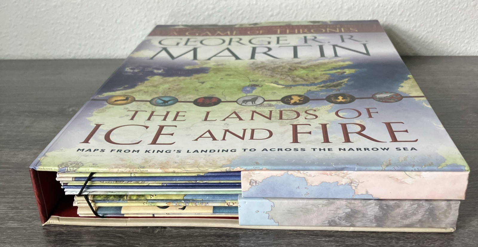 Lands of Ice and Fire (a Game of Thrones) : Maps from King&rsquo;s Landing to Across..