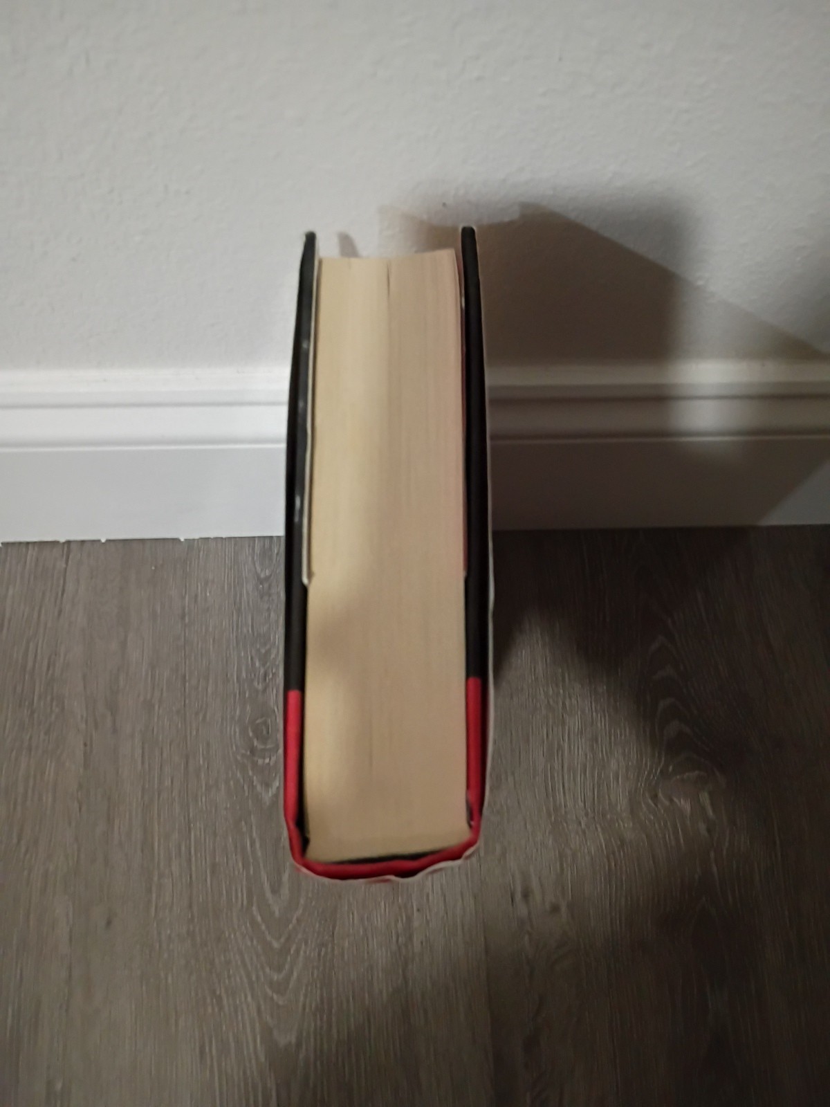 A Novel By Dan Silva:**SIGNED COPY** THE ENGLISH GIRL DANIEL SILVA FIRST EDITION