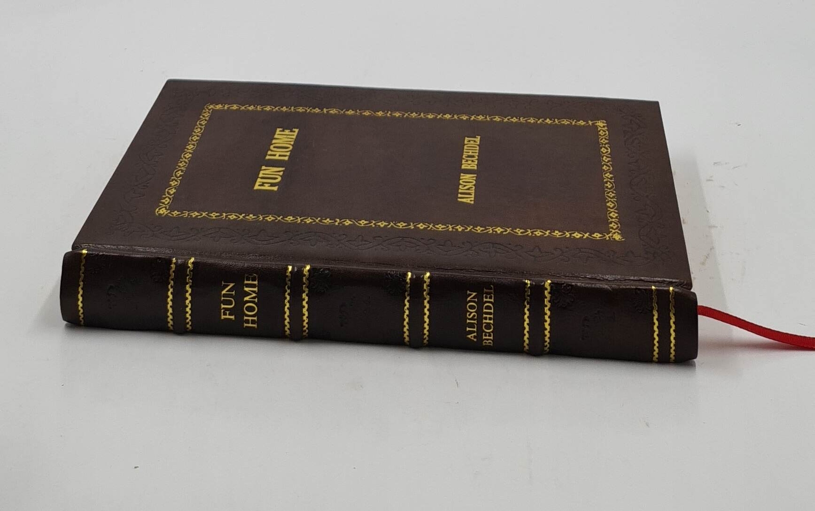 Fun Home: A Family Tragicomic By Bechdel, Alison [Premium Leather Bound]