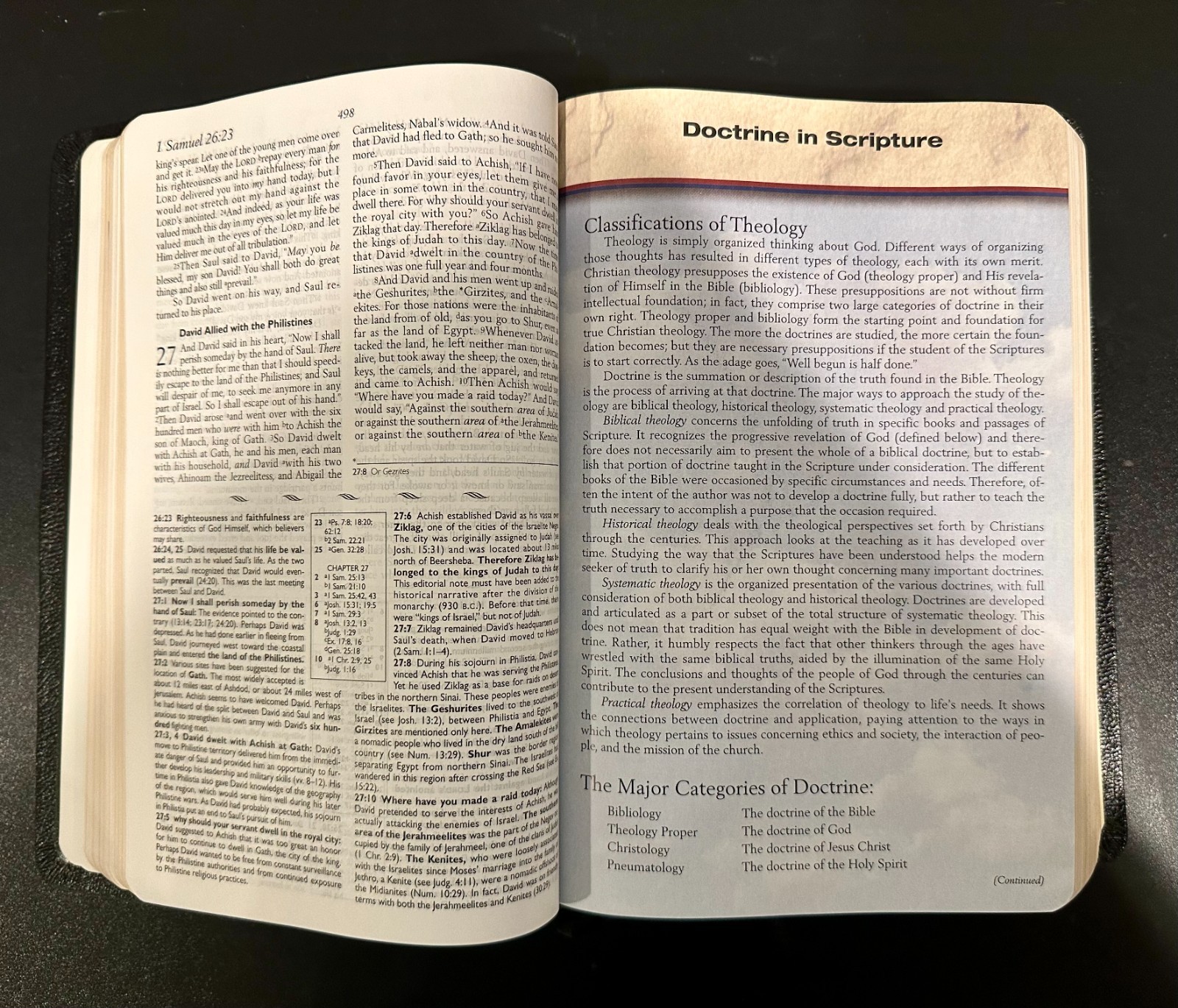 The Nelson Study Bible Nelson&rsquo;s Complete Study System NKJV (Black, Nelson 2885)