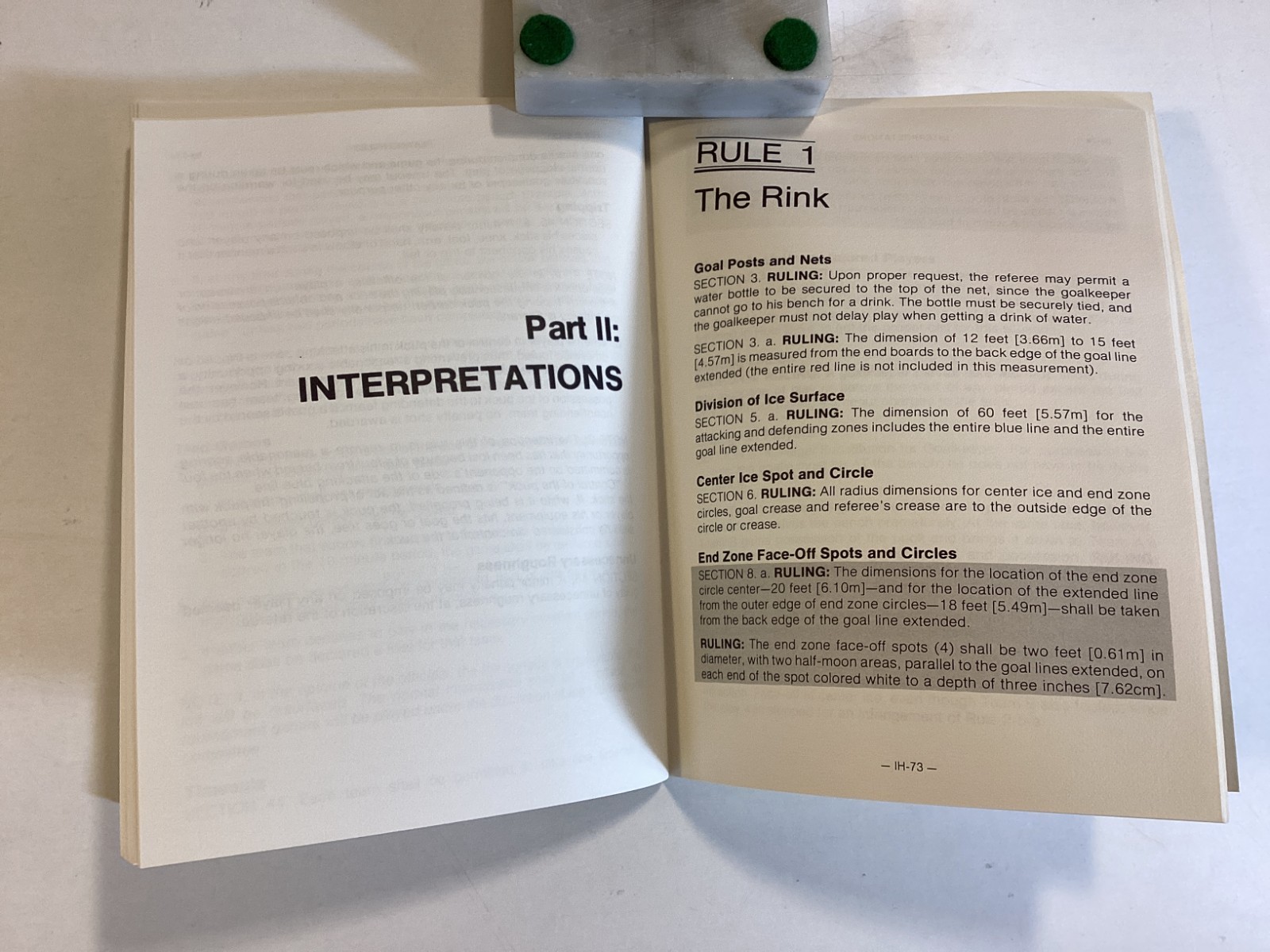 1984 NCAA Men&rsquo;s Ice Hockey Rules and Interpretations – 97 Pages – Free Shipping