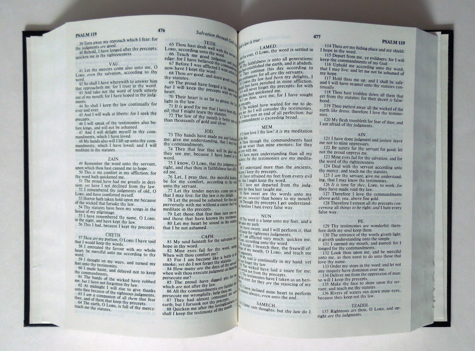 Holy Bible (King James Version) – hc, International Bible Society