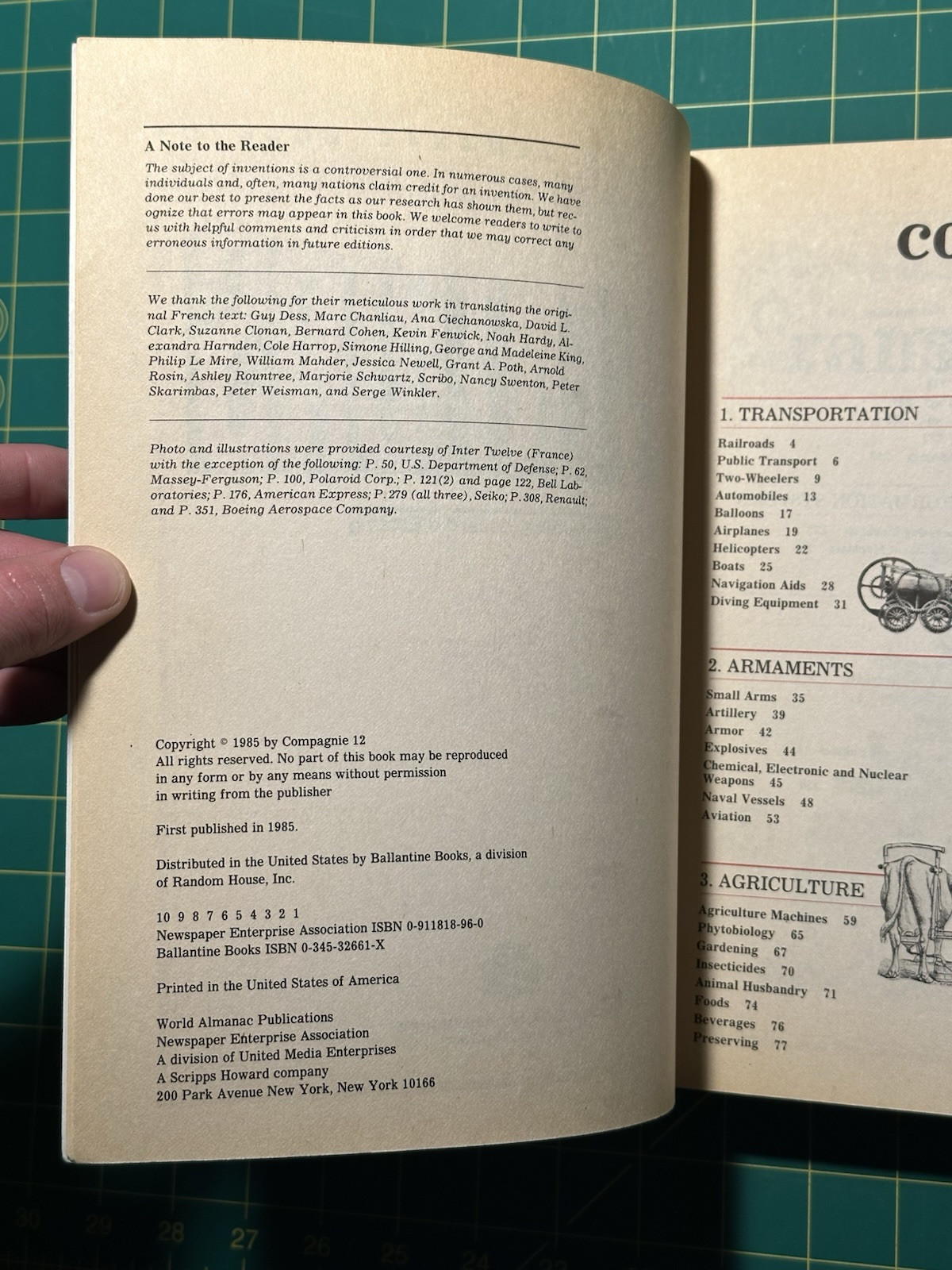 The World Almanac Book Of Inventions by Valerie-Anne Giscard d&rsquo;Estaing