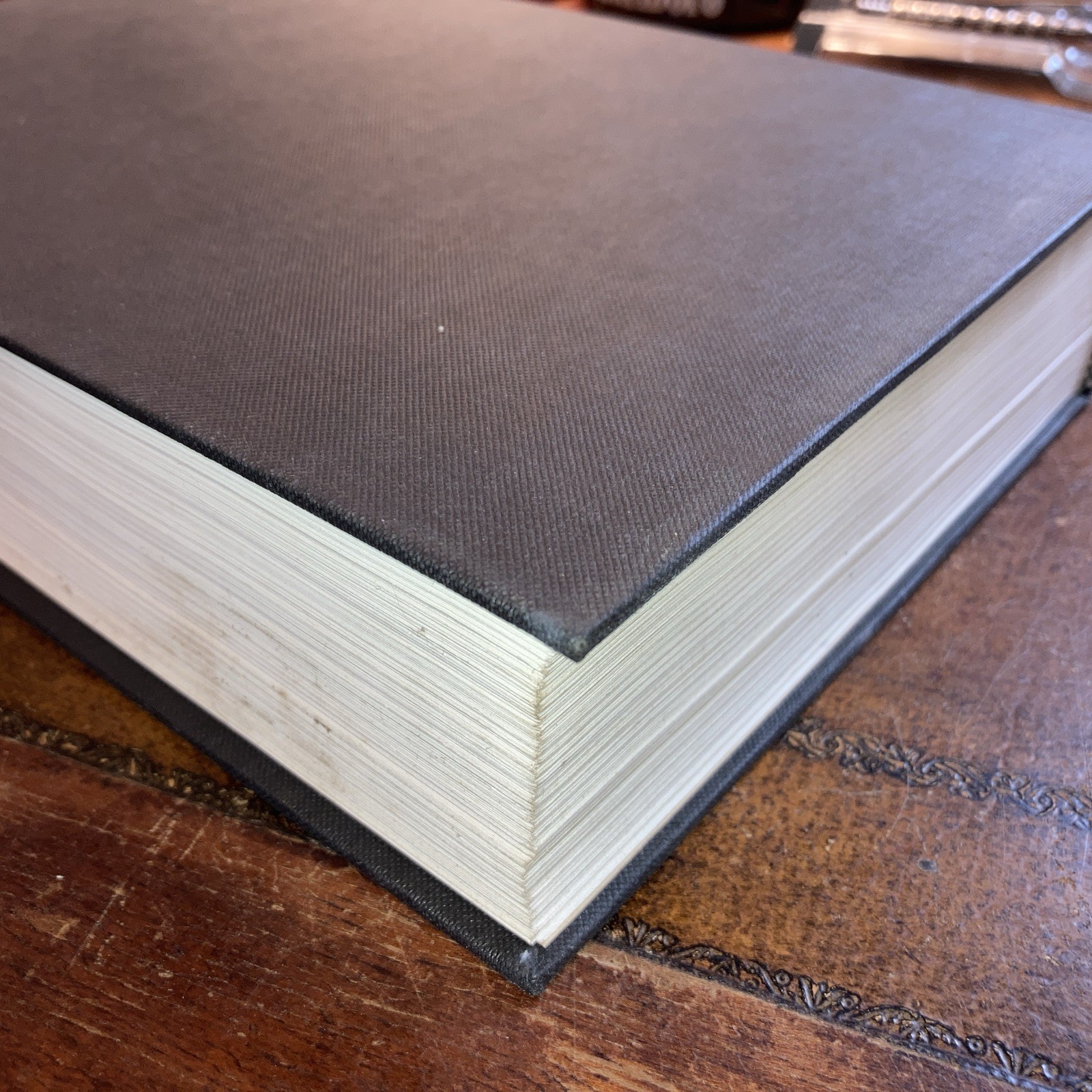 The Annual Obituary 1980 First Edition Hardcover St. Martin&rsquo;s Press w DJ 874 pgs