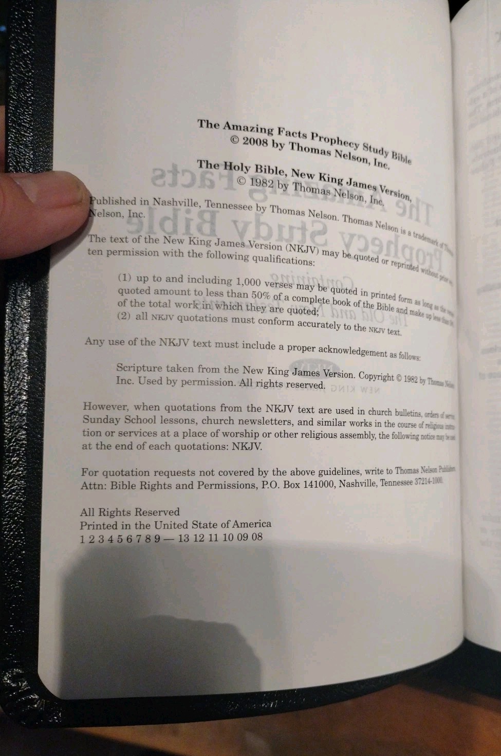 The Holy Bible Prophecy Study Edition. Nelson. 2008. Genuine Leather (8.5&Prime; x 6&Prime;)