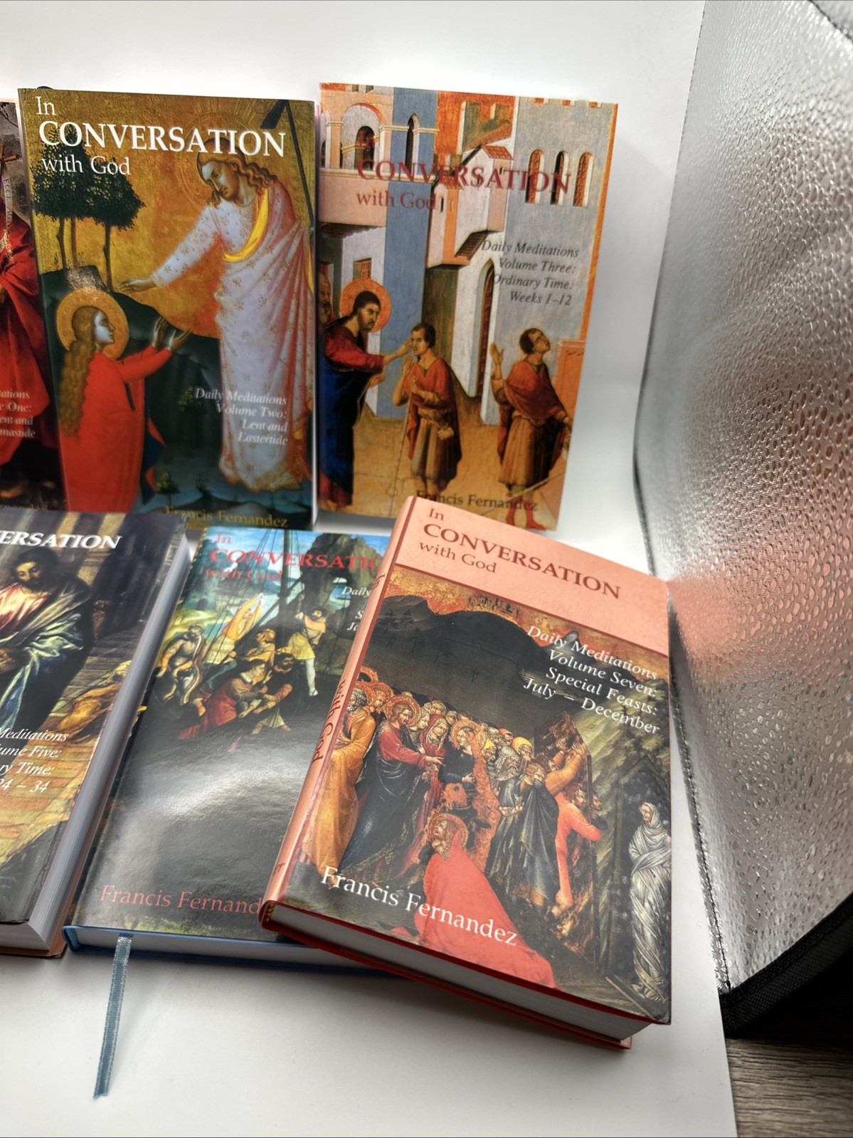In Conversation with God : Daily Meditations Volumes 1-7 by Fernandez (Paperback