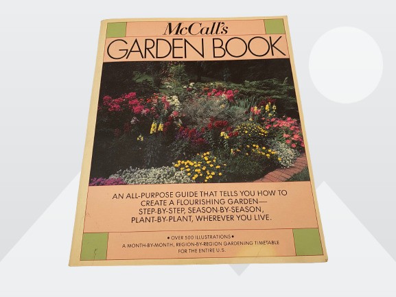 Vintage 1967-68 McCall&rsquo;s Garden Book by Gretchen Fischer Harshbarger 520 Pages
