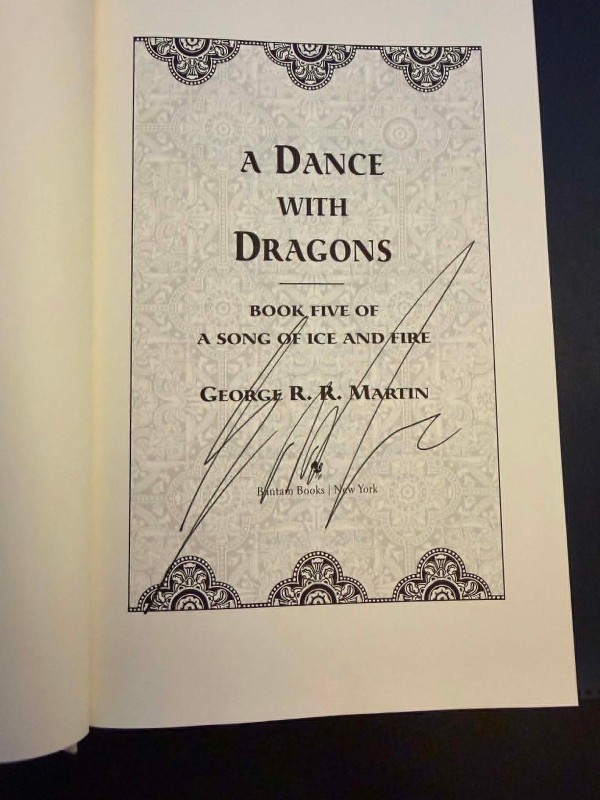 🐉George RR Martin A DANCE WITH DRAGONS Signed Bantam Hardcover 1st Edition