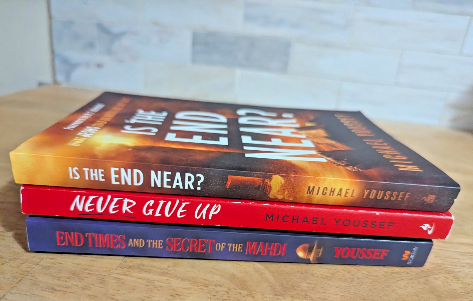 Michael Youssef Lot of 3 Books Never Give Up, Is The End Near, End Times Secret