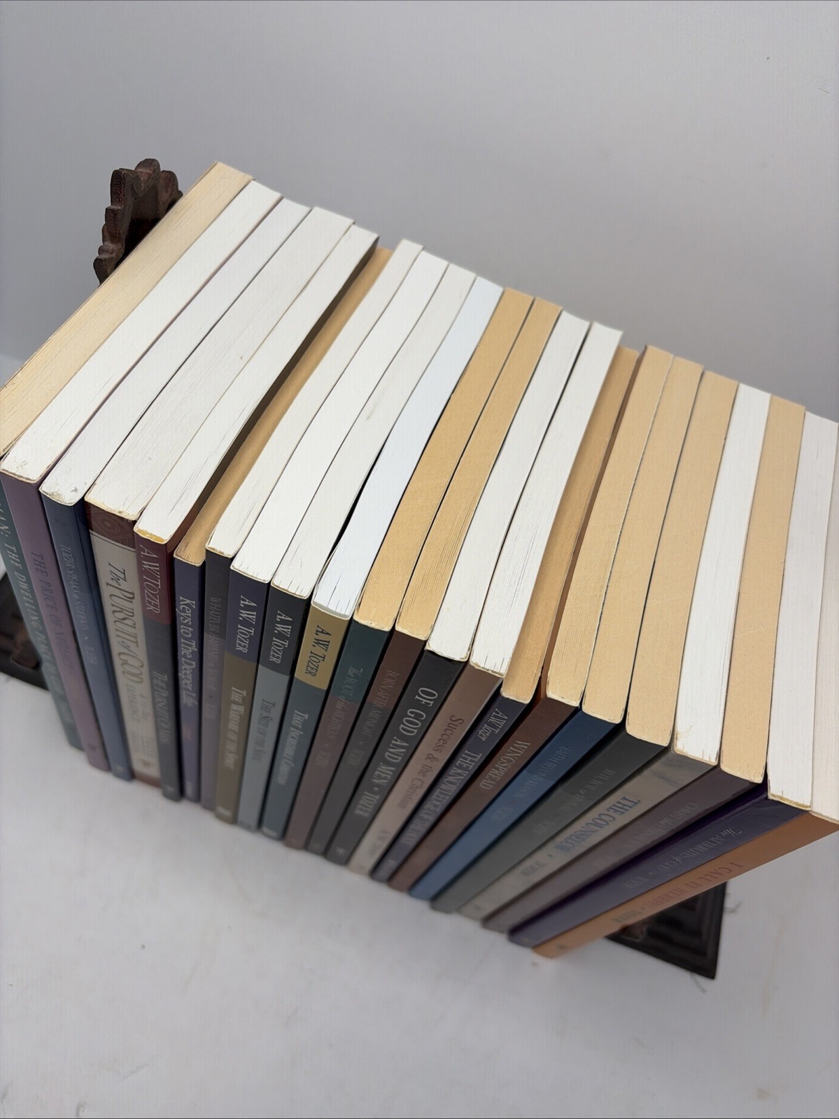 A. W. Tozer – 22 Book Collection – NICE!