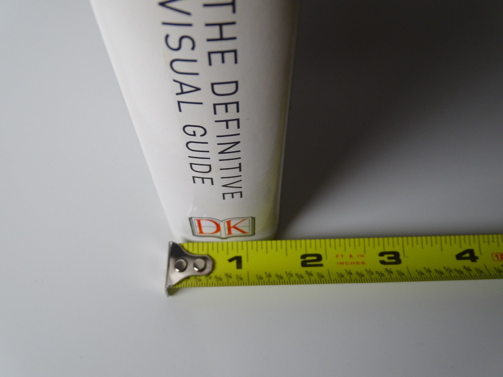 « Science: The Definitive Visual Guide / 512 Pages / Published In 2016