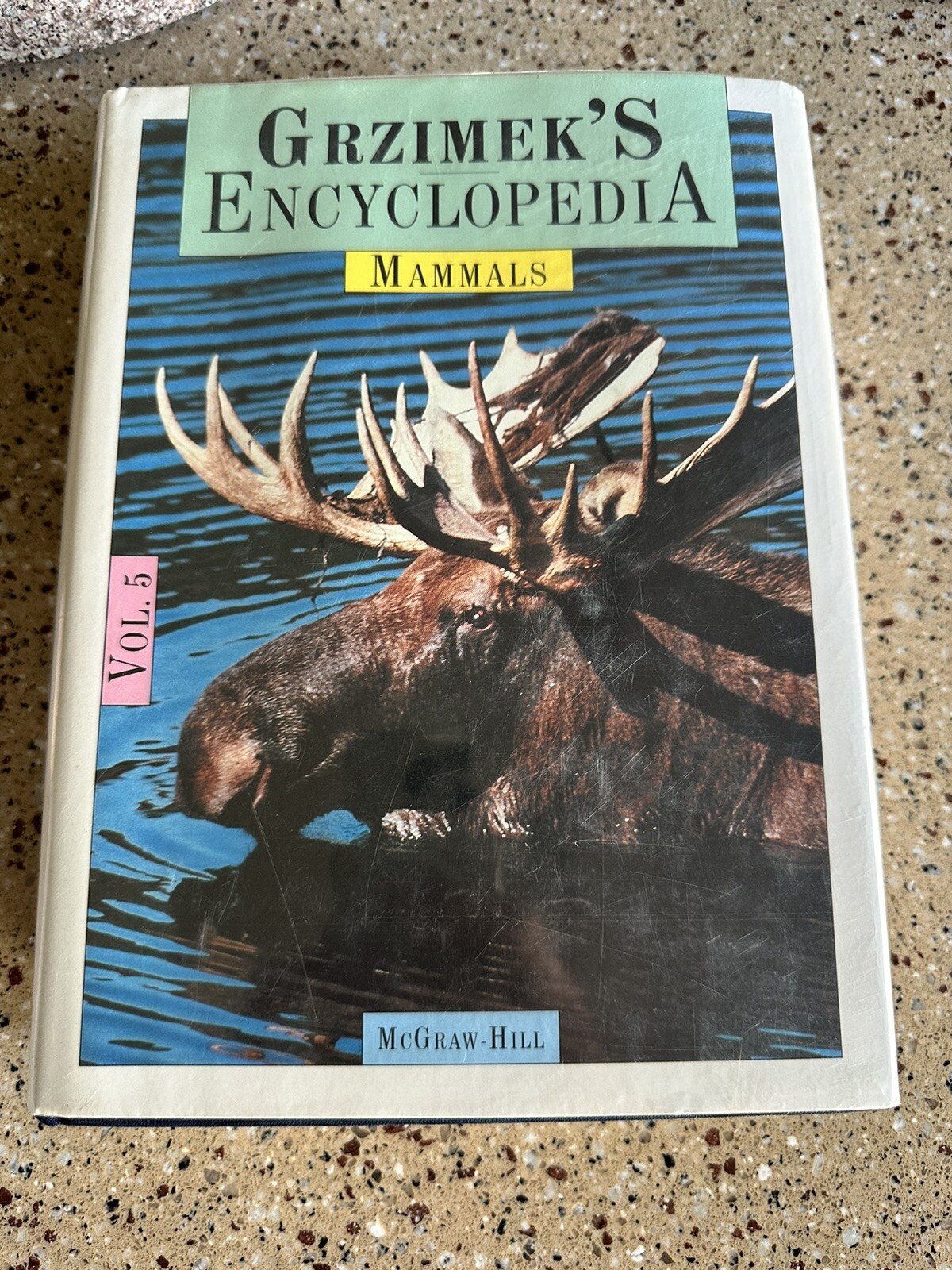 Grzimek&rsquo;s Encyclopedia of Mammals (Volume 5) By Parker, Sybil P. 648 Pages Photo