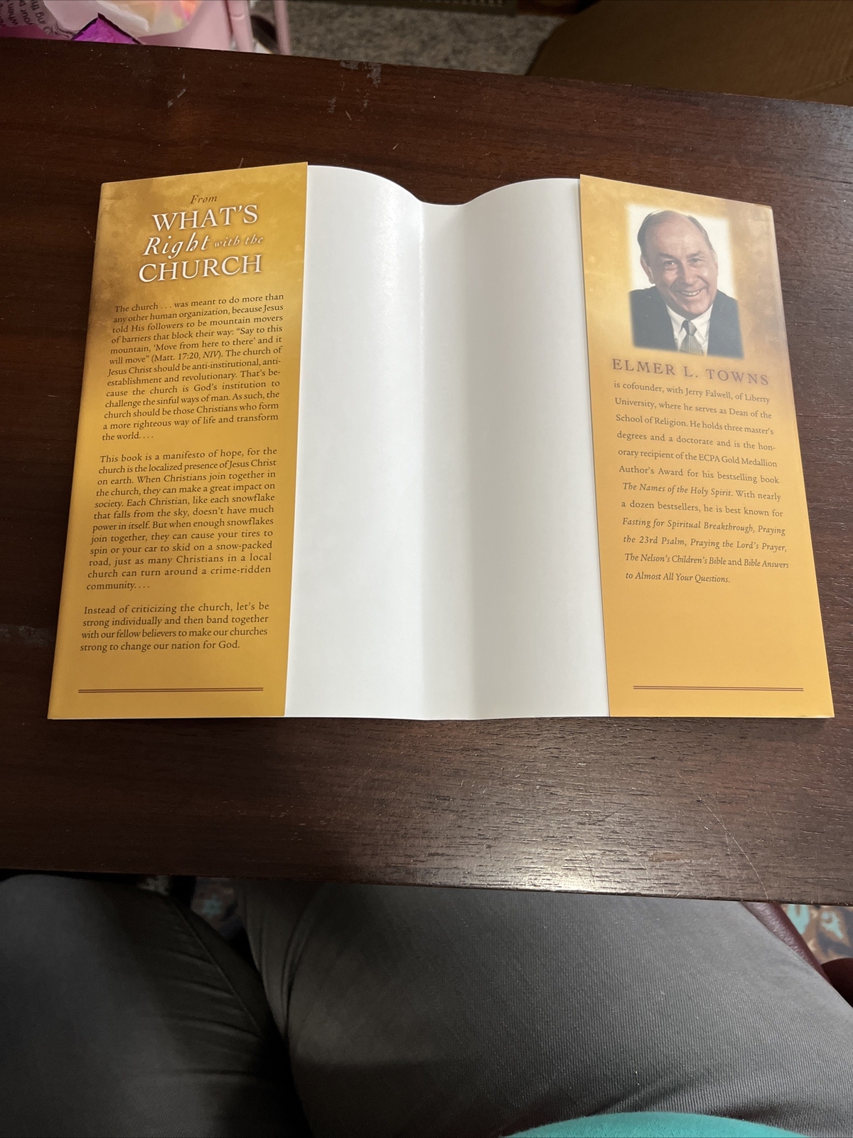WHAT&rsquo;S RIGHT WITH THE CHURCH: A MANIFESTO OF HOPE By Elmer L. Towns – Hardcover