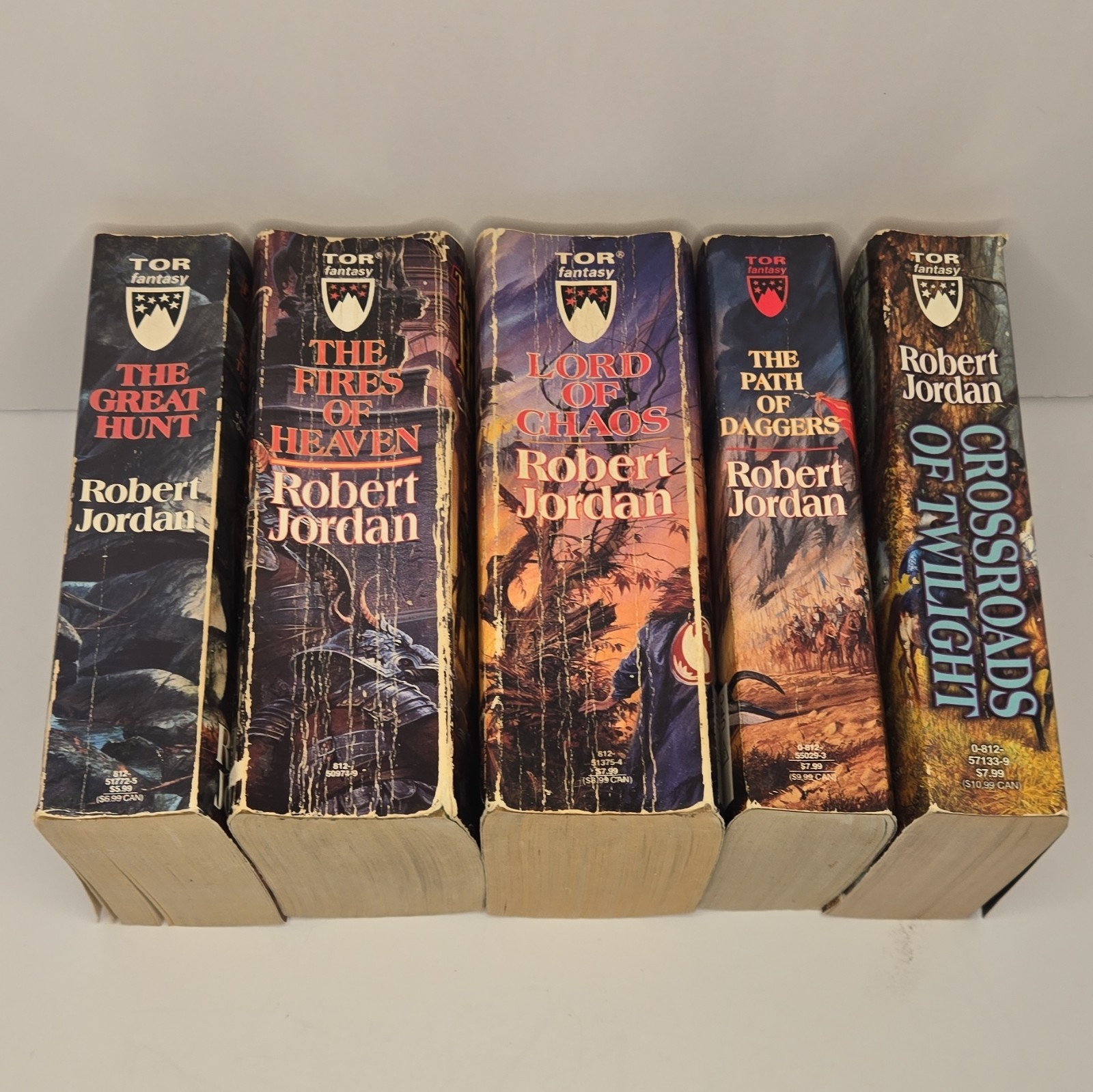 Robert Jordan Wheel of Time Lot 5 Paperback The Great Hunt Lord of Chaos