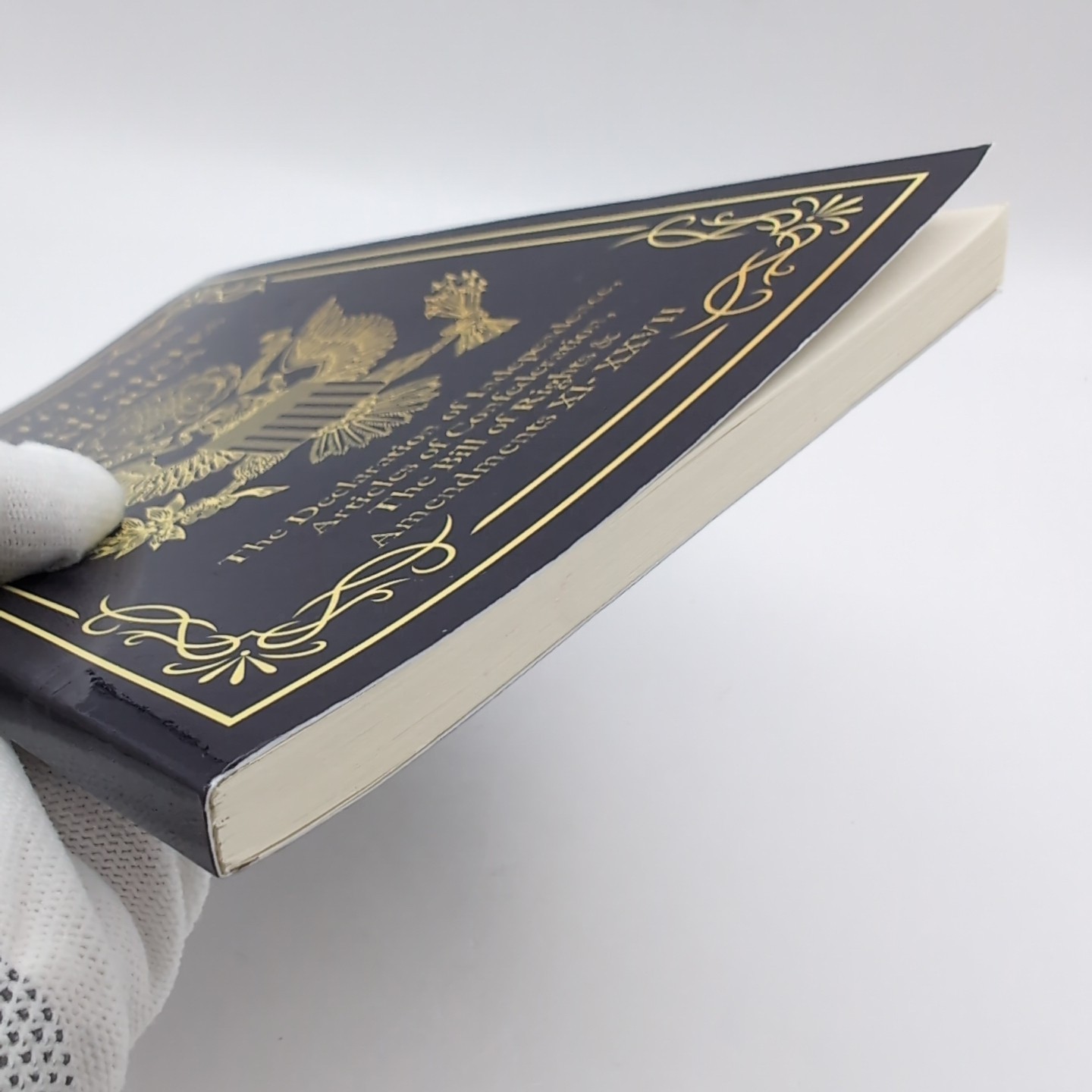 The Constitution of the United States of America: The Declaration of Independenc