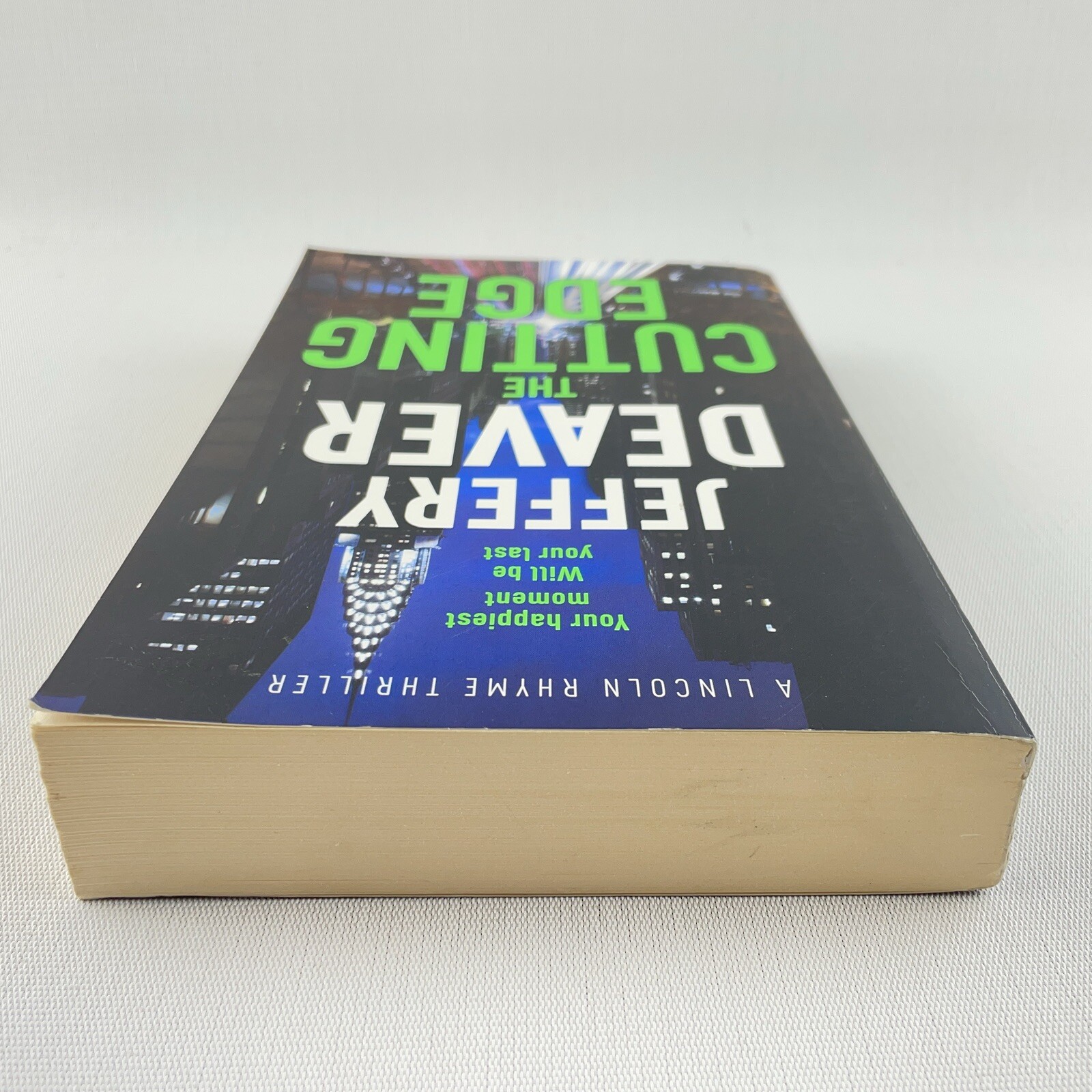 The Cutting Edge Jeffery Deaver Lincoln Rhyme Book 14 Thriller Mystery