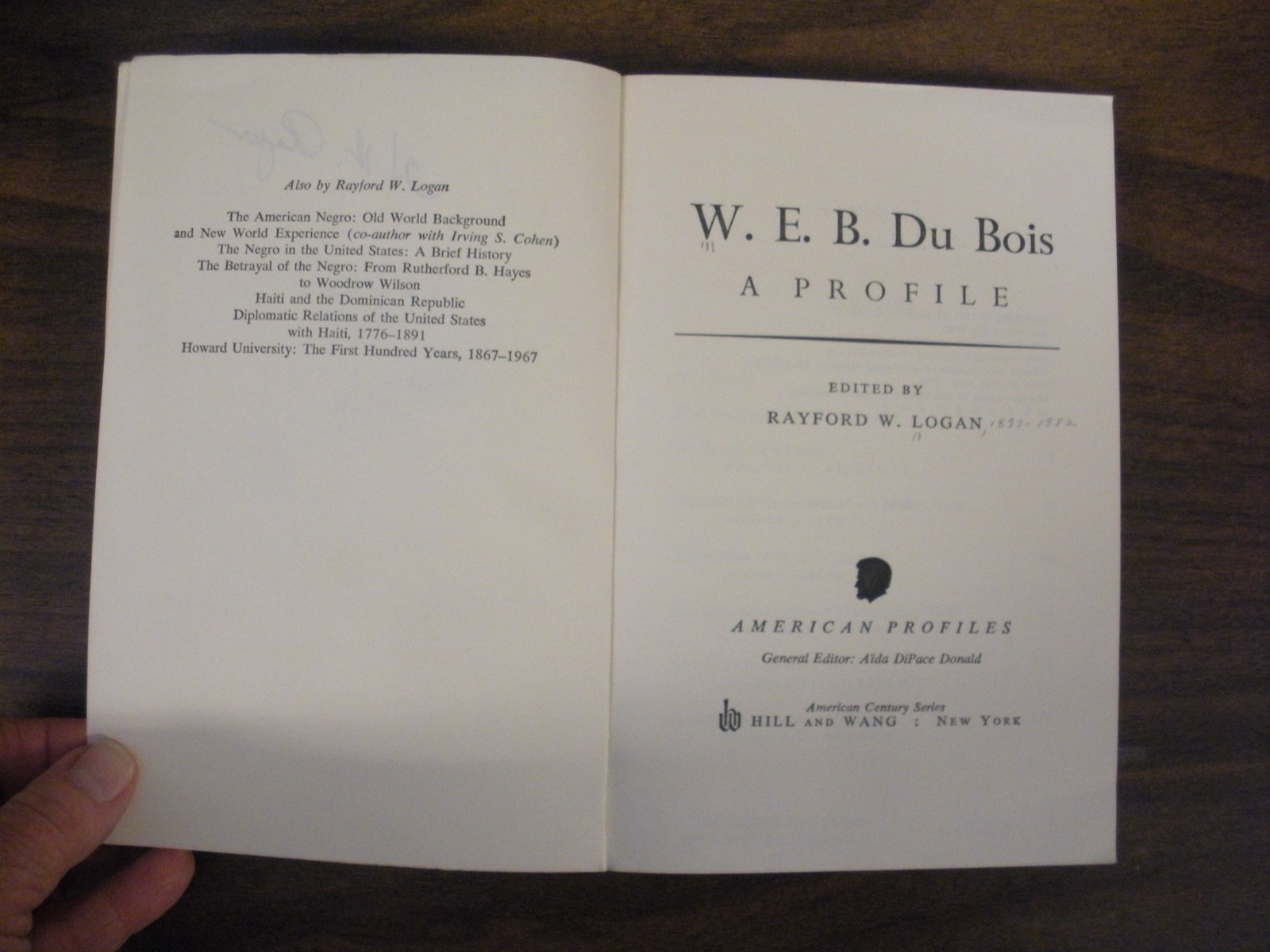 W.E.B. Du Bois: A Profile – Logan, Rayford Whittingham
