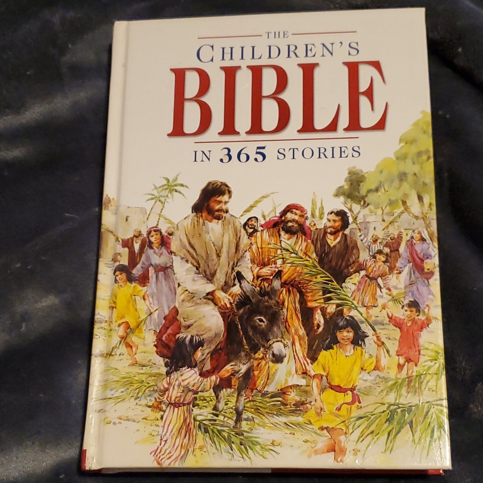 David C Cook The Children&rsquo;s Bible in 365 Stories Illustrated Hardcover Religion