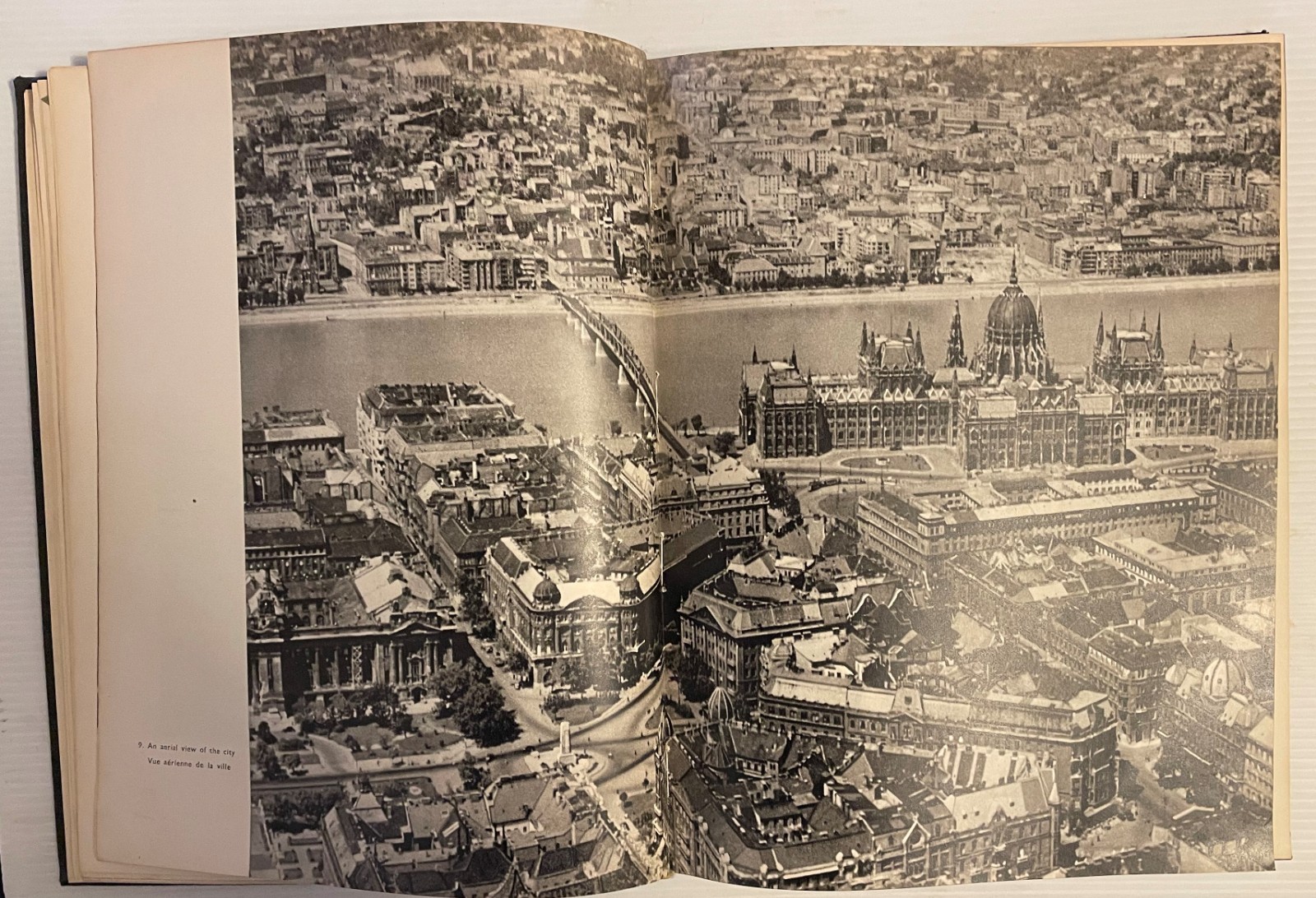 BUDAPEST the Hungarian Capital in Pictures 175 Pages – 1956 as shown – kha236