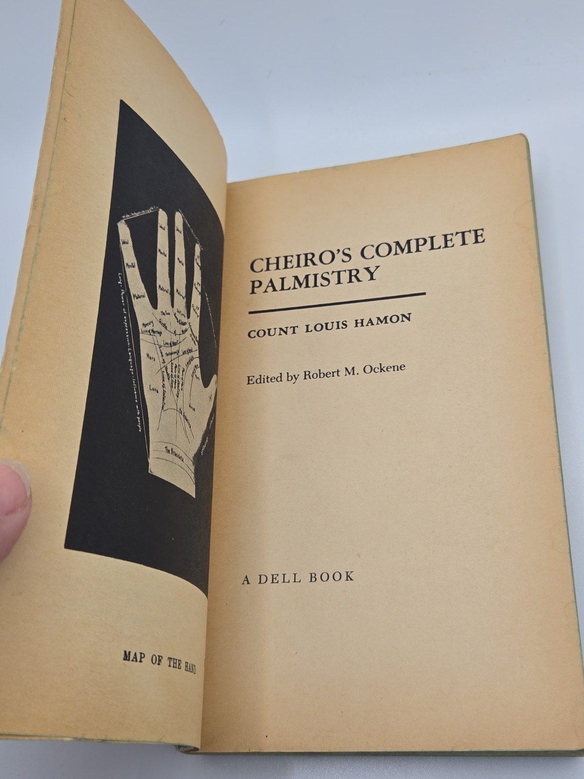 CHEIRO&rsquo;S COMPLETE PALMISTRY – 1969 – COUNT LOUIS HAMON G-493