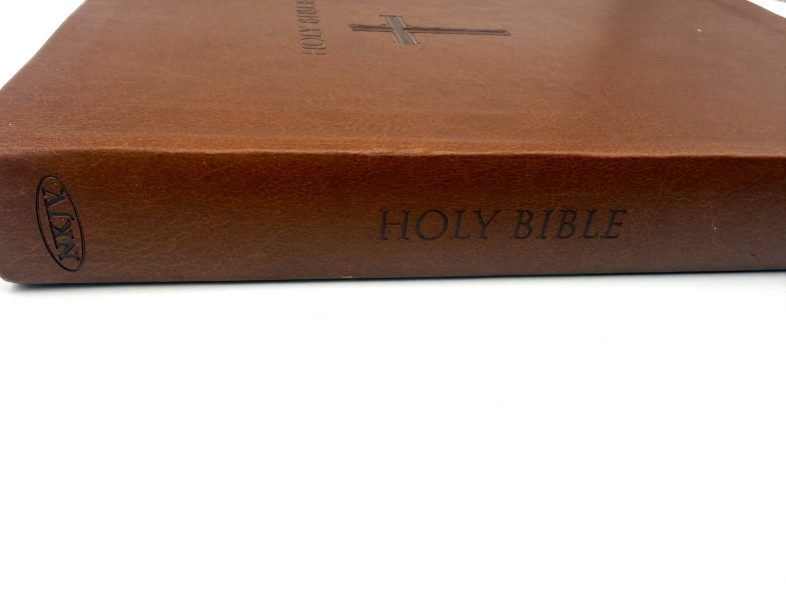 Super Giant Print New King James Version Bible Words in Red Brown Cover