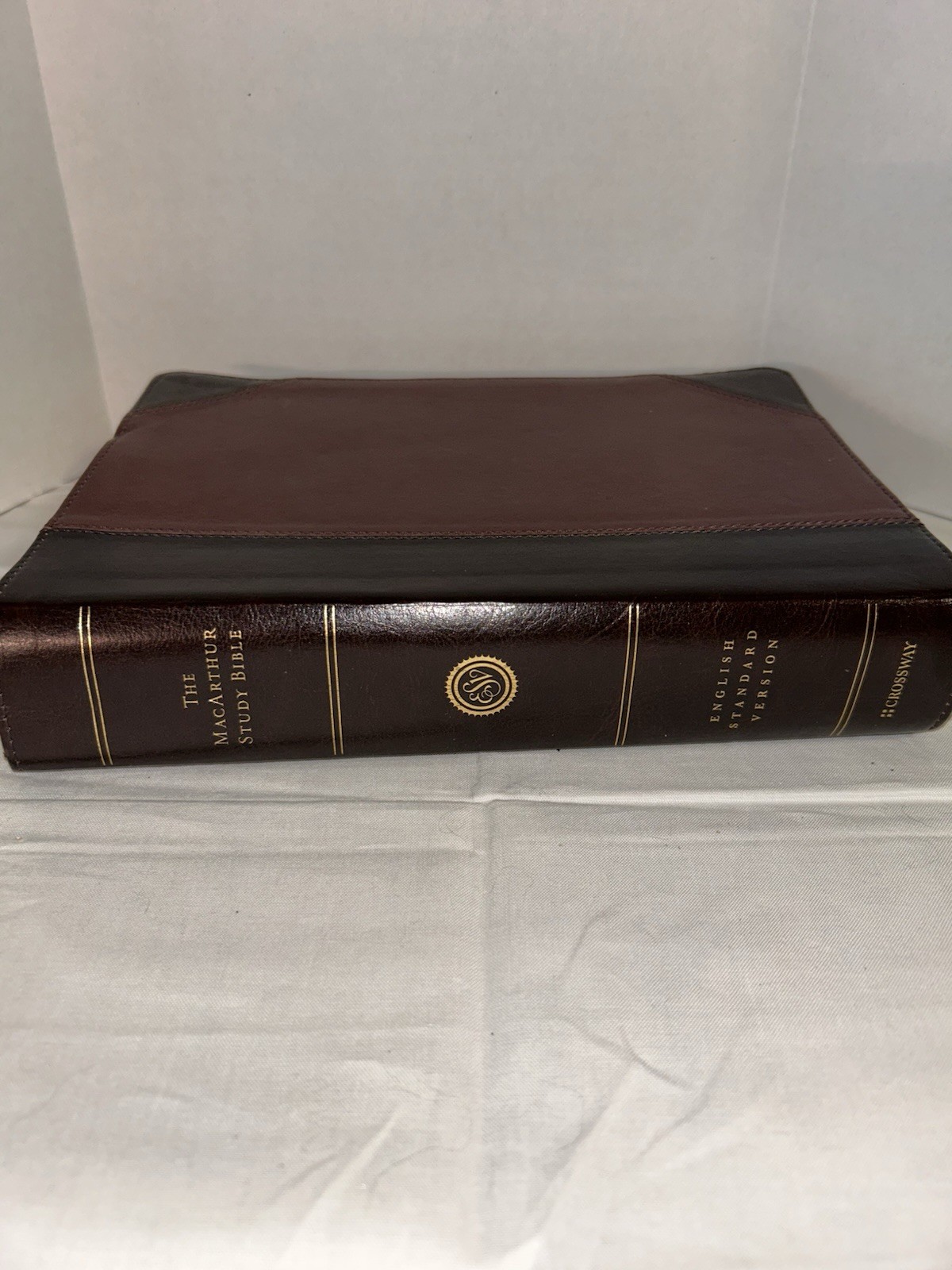 ESV John MacArthur Study Bible-Genuine Leather-Crossway-2011