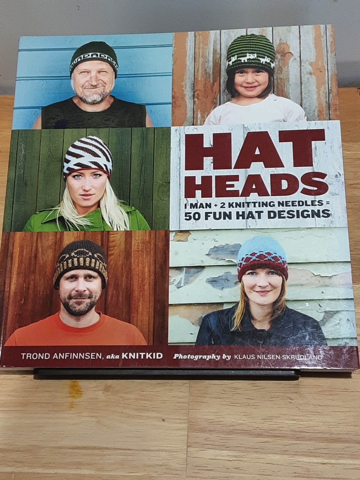 Hat Heads 1 Man &2 Knitting Needles Trona Anfinnsen 50 fun hat designs 175 pages