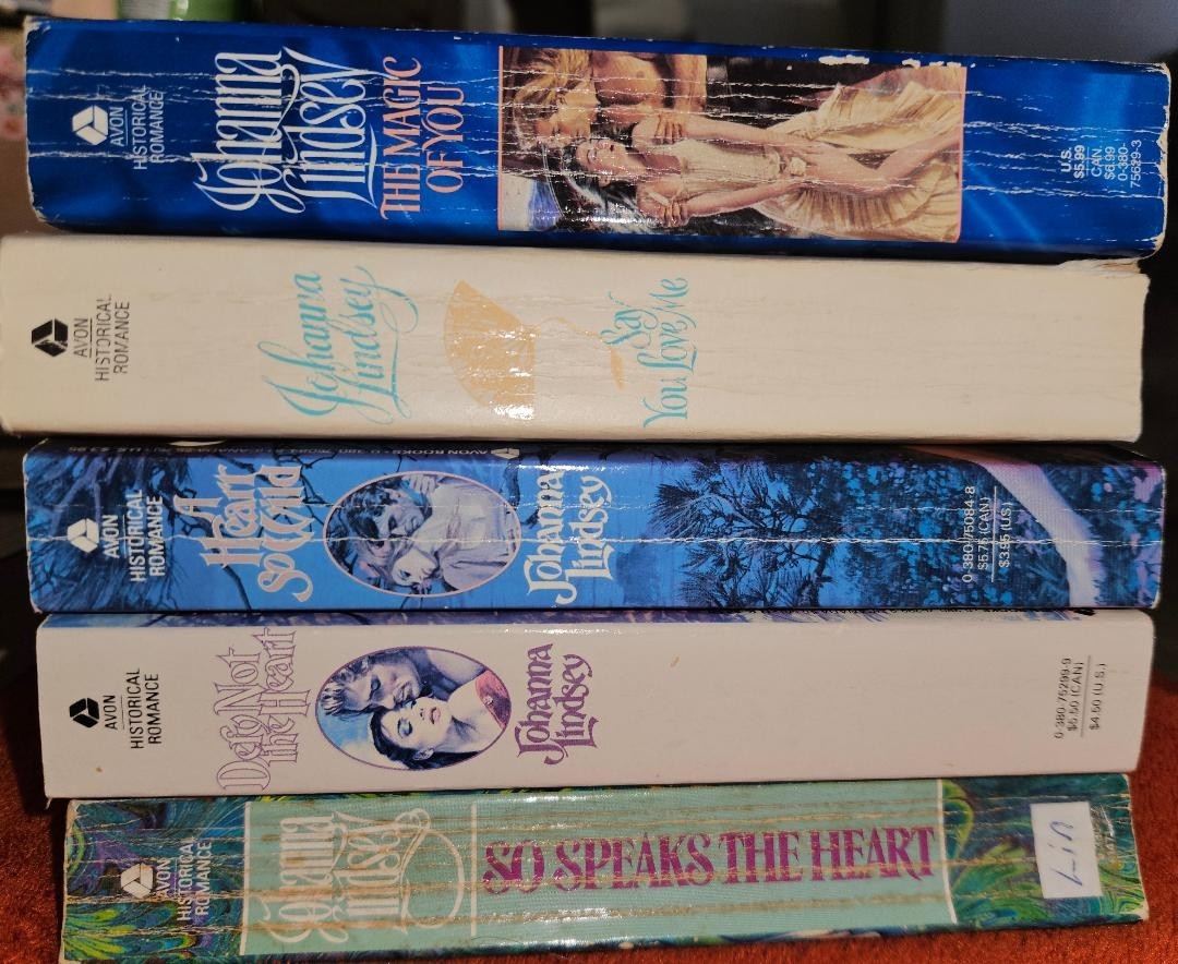 Used Romance Books – Johanna Lindsey, Bertrice Small, and other authors