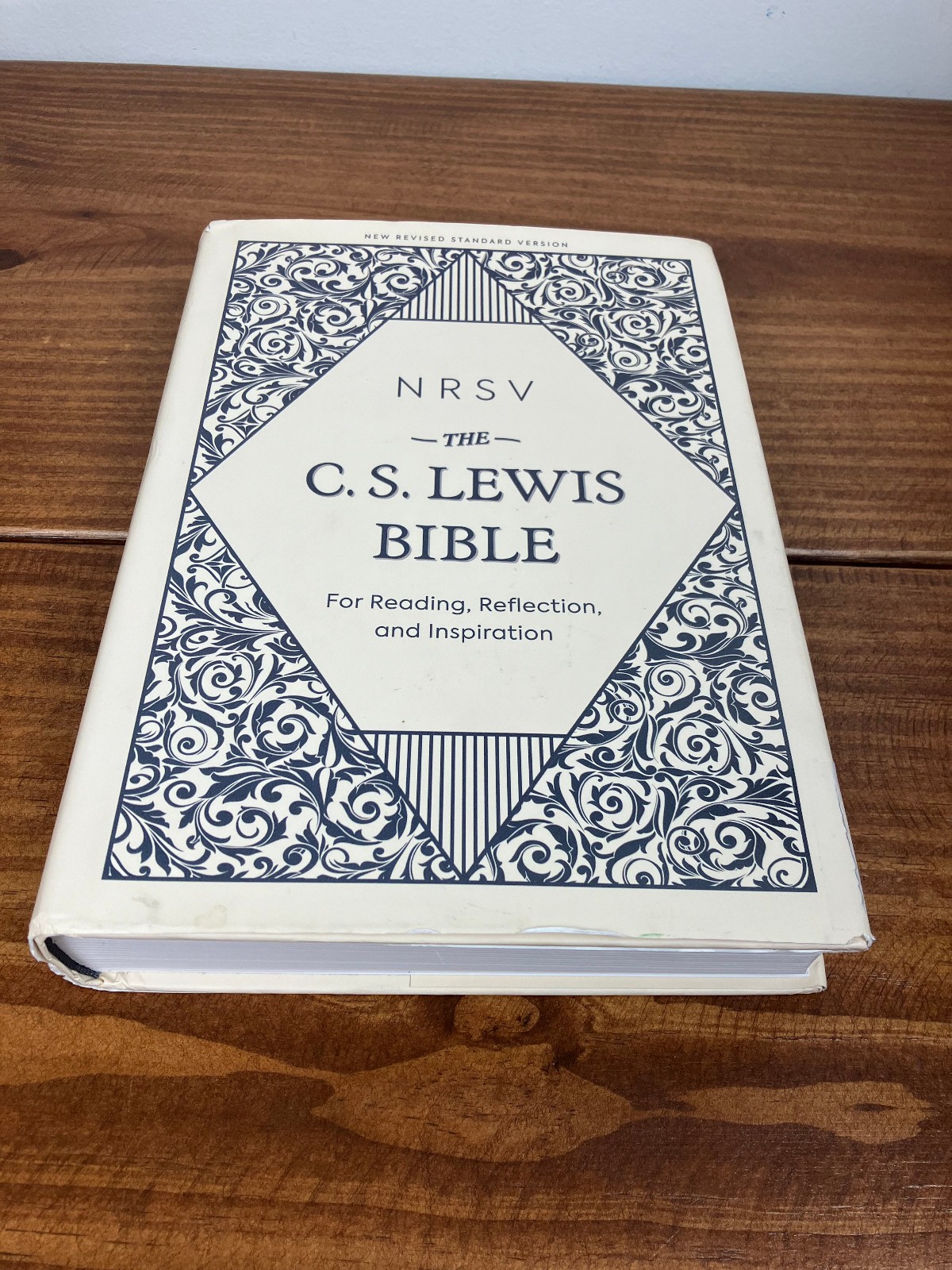 NRSV C. S. Lewis Bible Comfort Print Reading Reflection Inspiration Hardcover