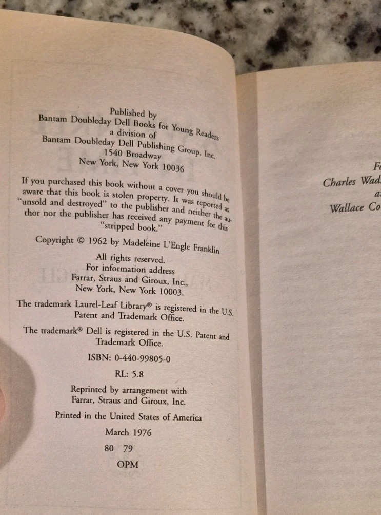 A Wrinkle in Time Paperback by Madeleine L &lsquo;Engle