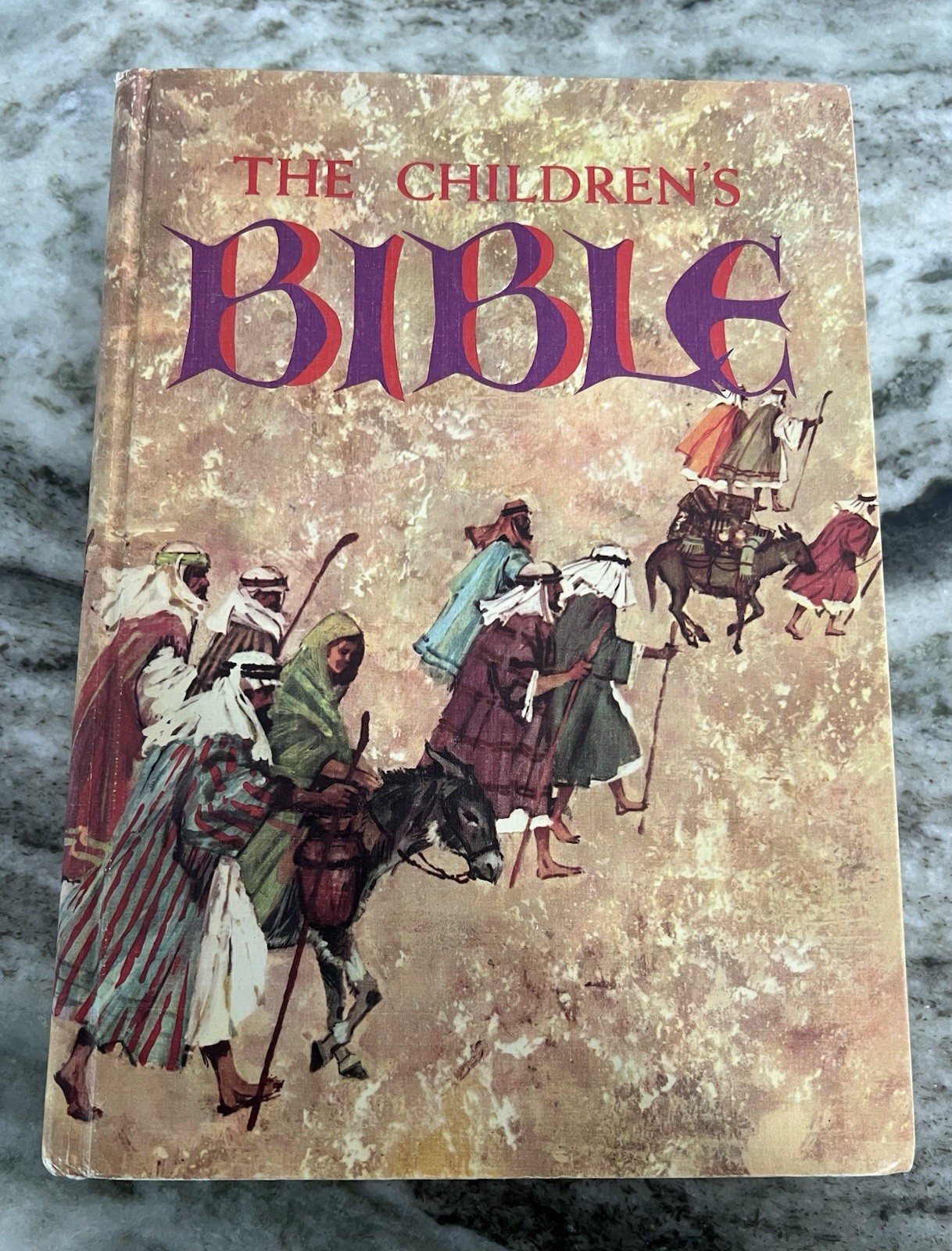 The Children&rsquo;s Bible Golden Press Hardcover 1974 Illustrated Religious 510 Pages