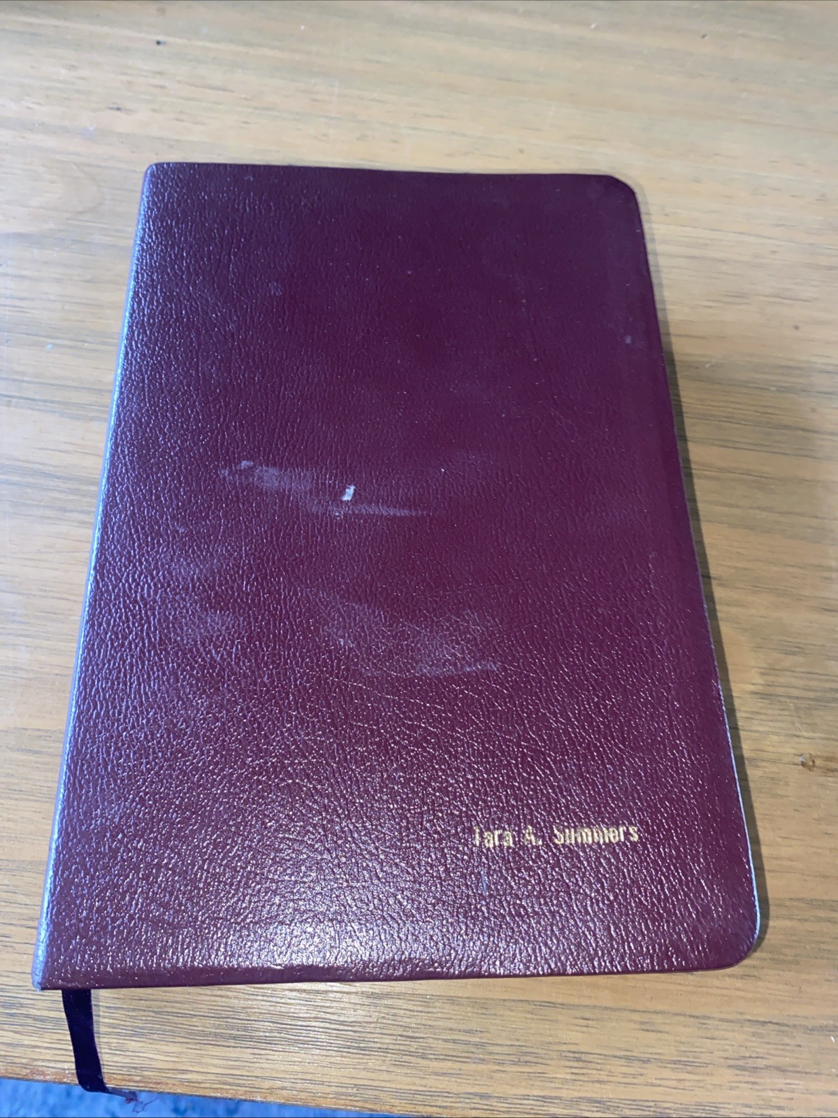 Holy Bible: People&rsquo;s Parallel Edition King James Version New Living Translation,