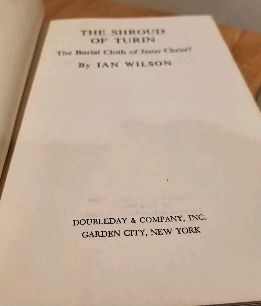 THE SHROUD OF TURIN Ian Wilson 1978 BCE Doubleday BURIAL CLOTH HCDJ