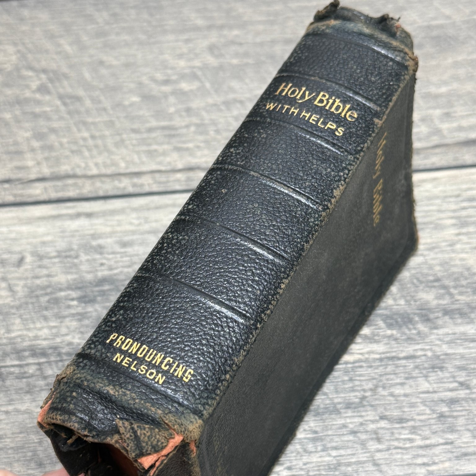 Holy Bible KJV With Helps Pronouncing Nelson 1930&rsquo;s Black Face Type Color Maps