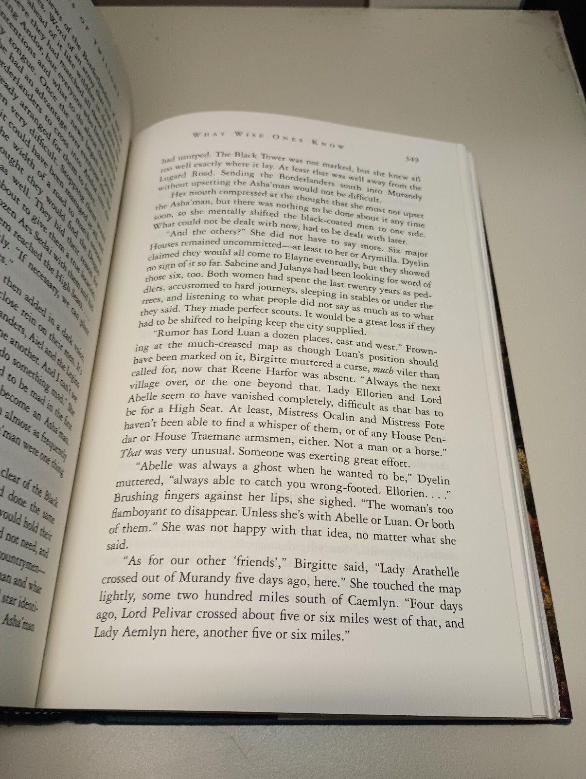 Wheel of Time Ser.: Crossroads of Twilight : Book Ten of &lsquo;the Wheel of Time&rsquo; by